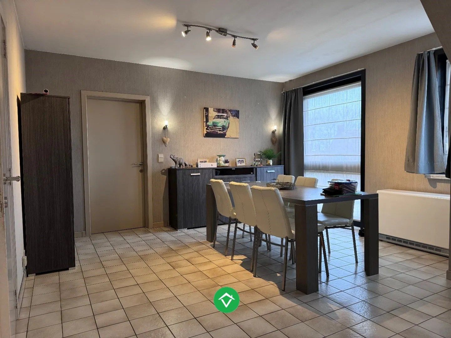 Appartement met 2 slaapkamers en ruim terras te Koekelare foto 4