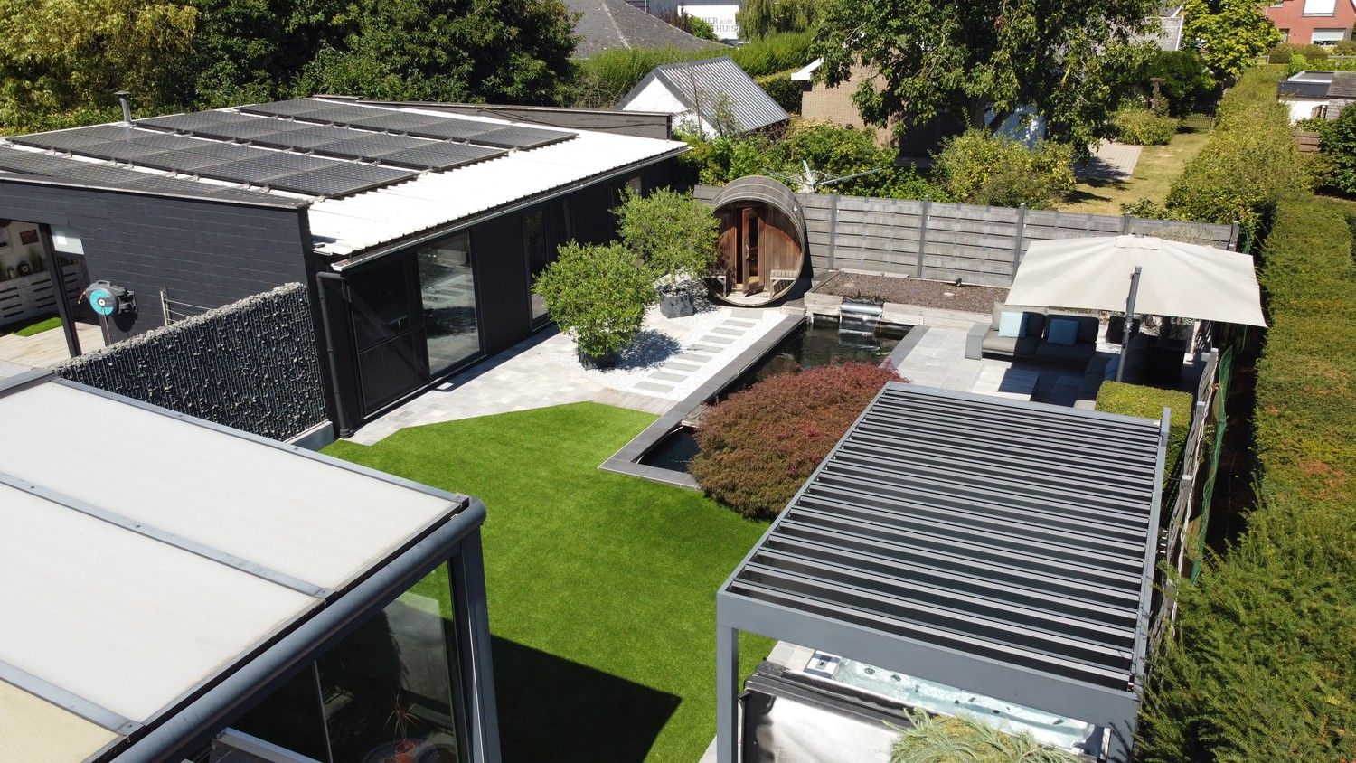 Gerenoveerde woning met bijgebouw en prachtige tuin! foto 14