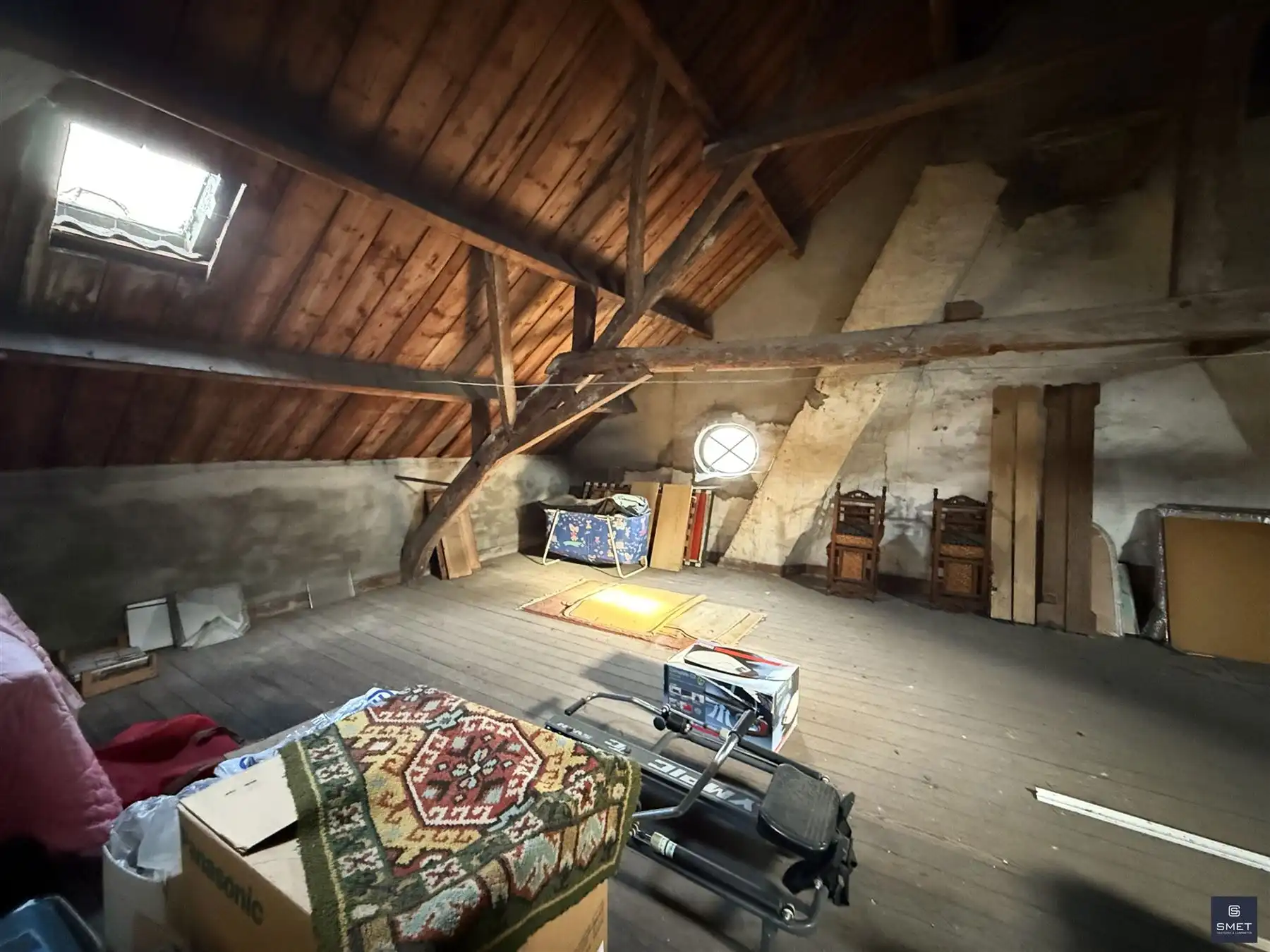 Karaktervolle voormalige dokterswoning  foto 19