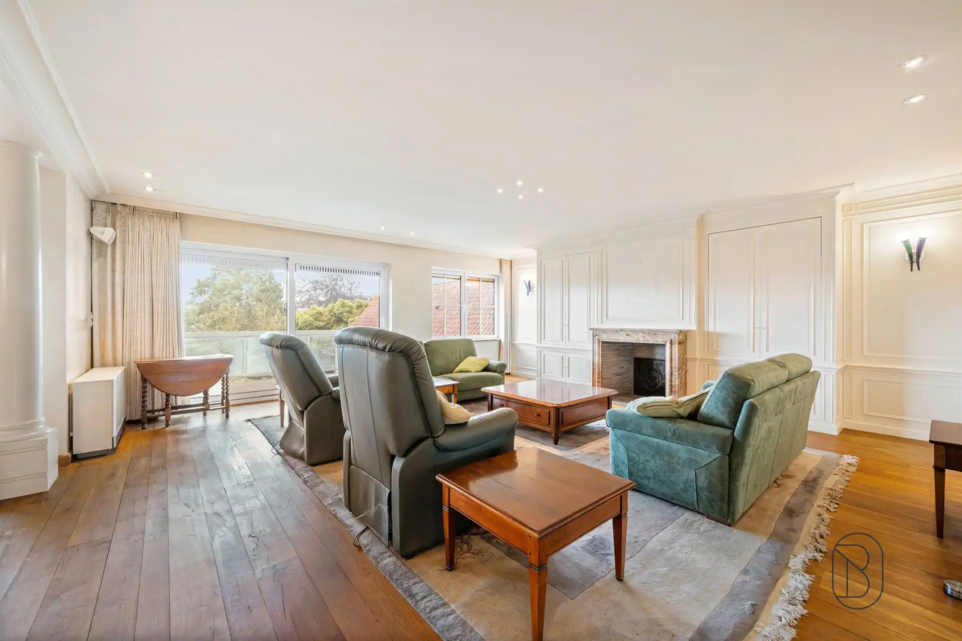 Exclusief appartement van 184 m² in het centrum van Waregem! foto 2