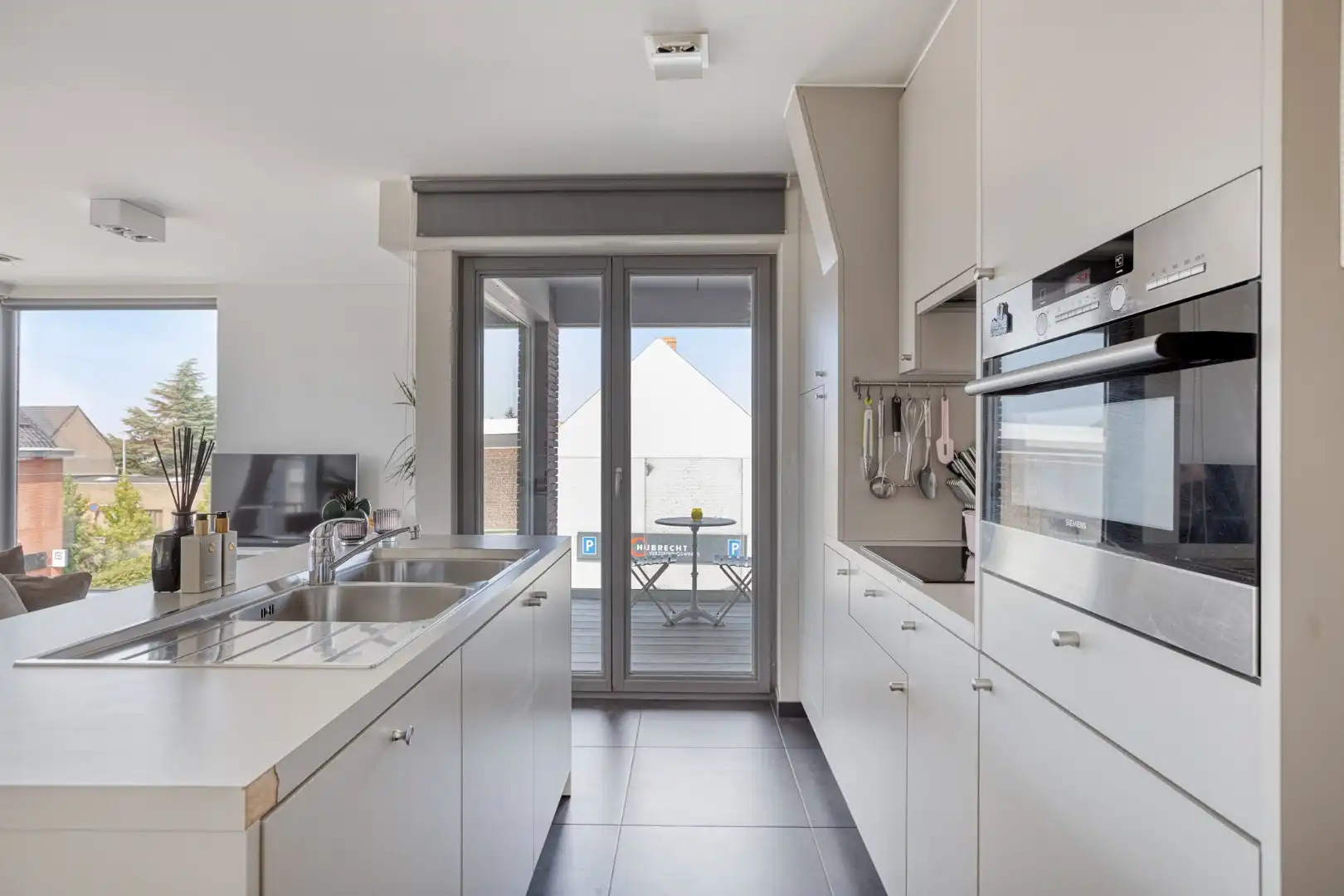 Mooi appartement met 2 slaapkamers in centrum Wevelgem! foto 11