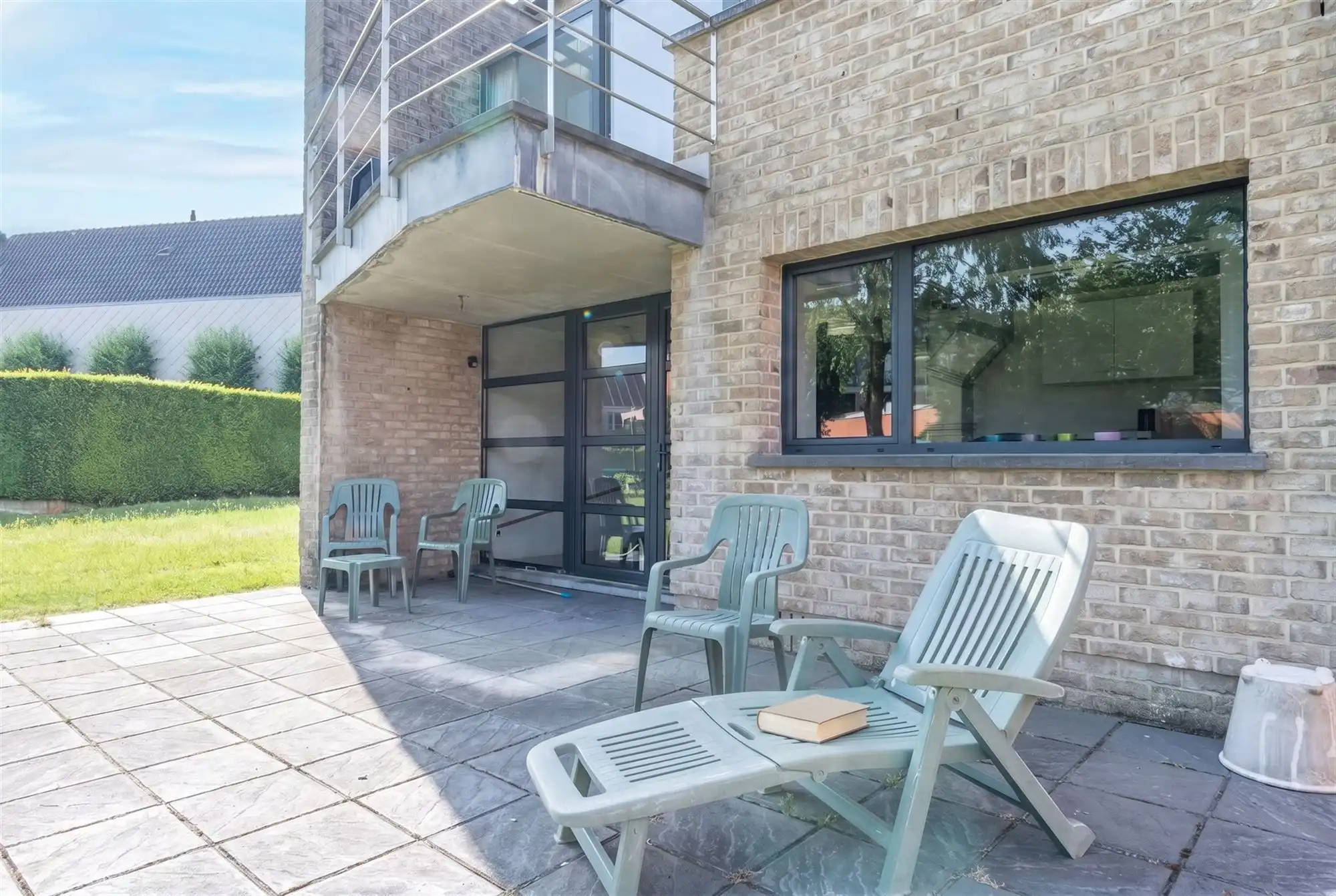 Stijlvolle bel-etagewoning met zonnige tuin foto 44