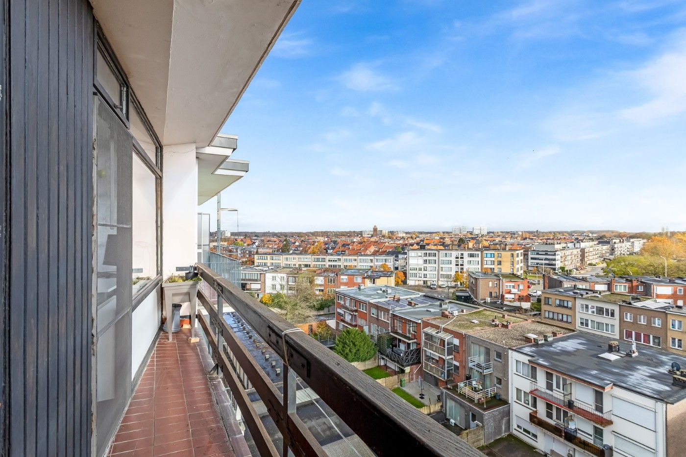 Keurig gerenoveerd 1 à 2 slpk.-appartement met 2 balkons en staanplaats foto 18