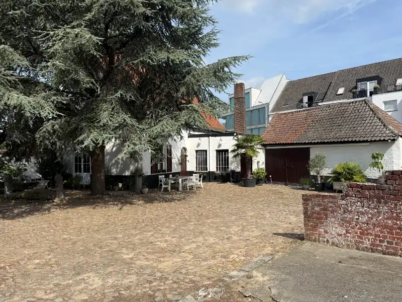 Prachtig historische eigendom foto {{pictureIndex}}