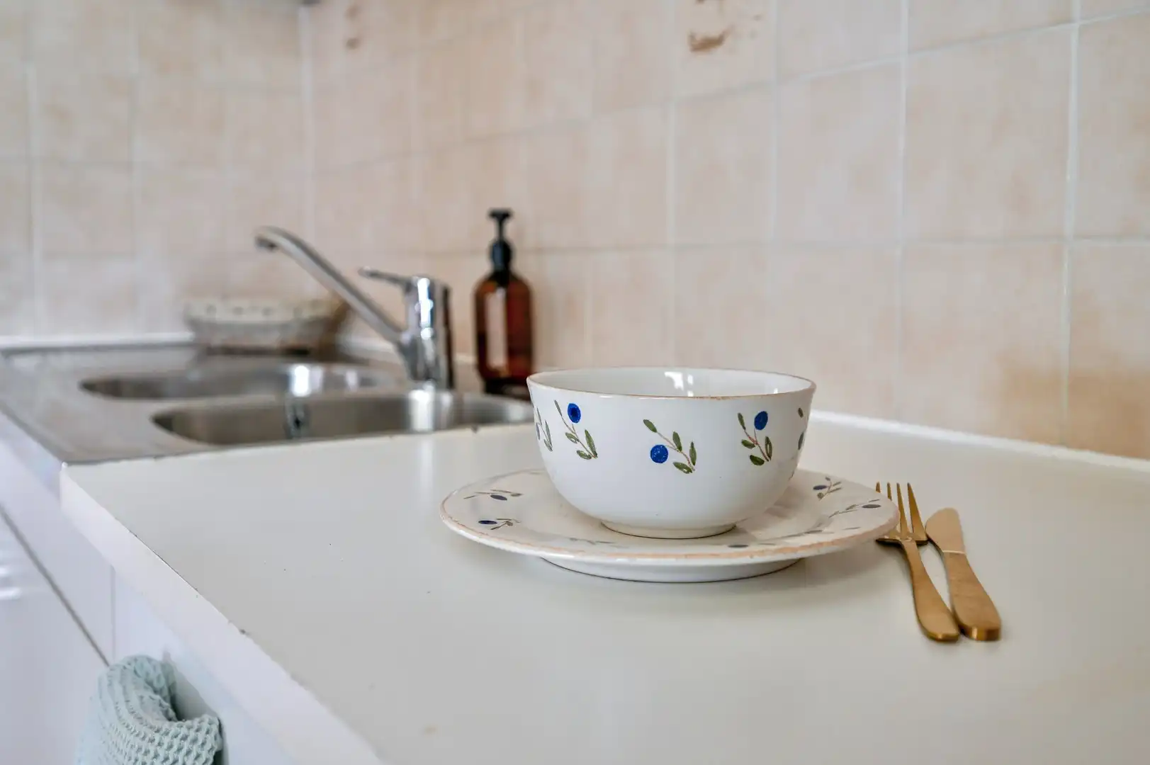 Charmante en authentieke woning met ruime tuin foto 9