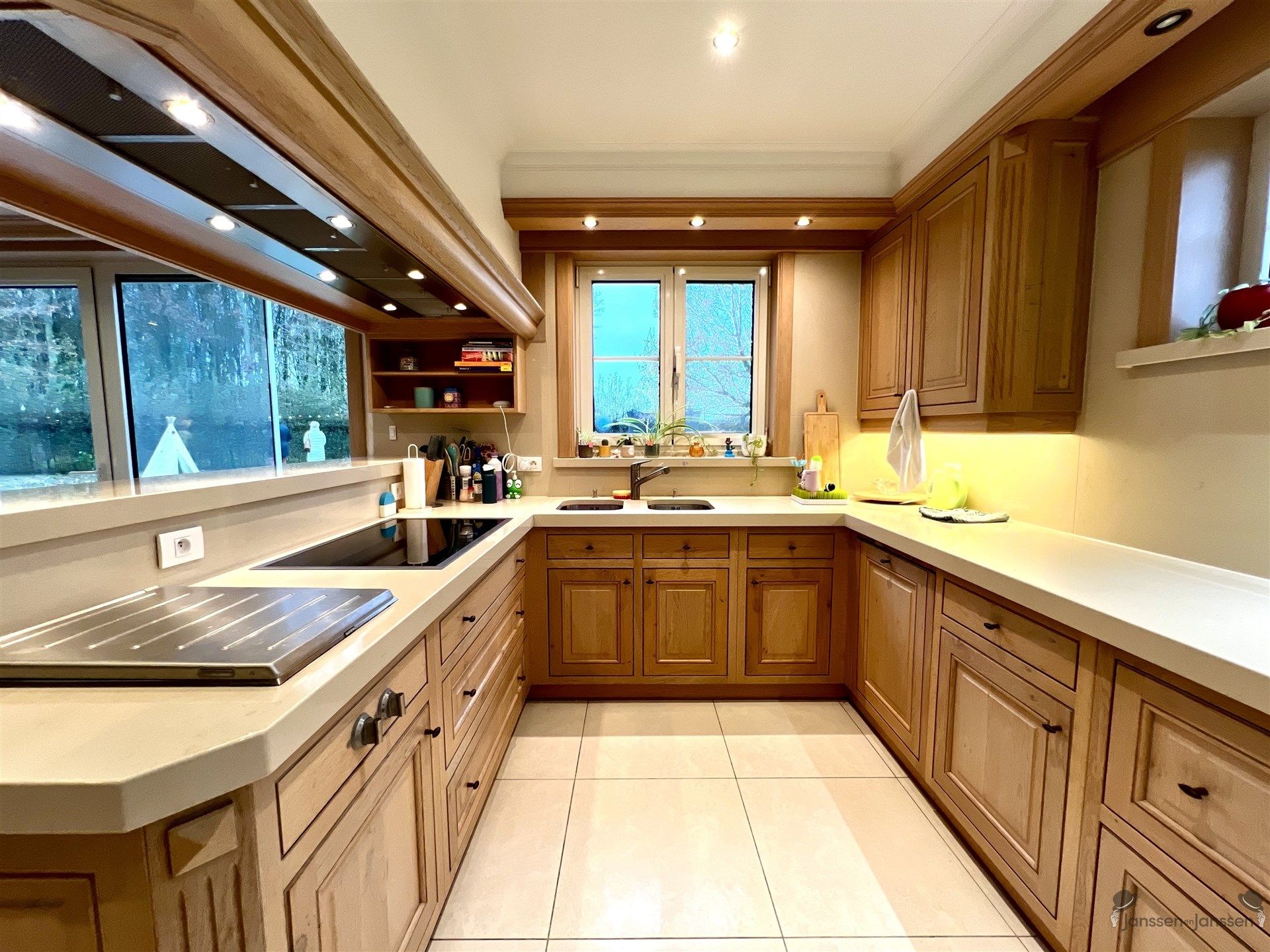 Statige villa in oase van rust foto 12