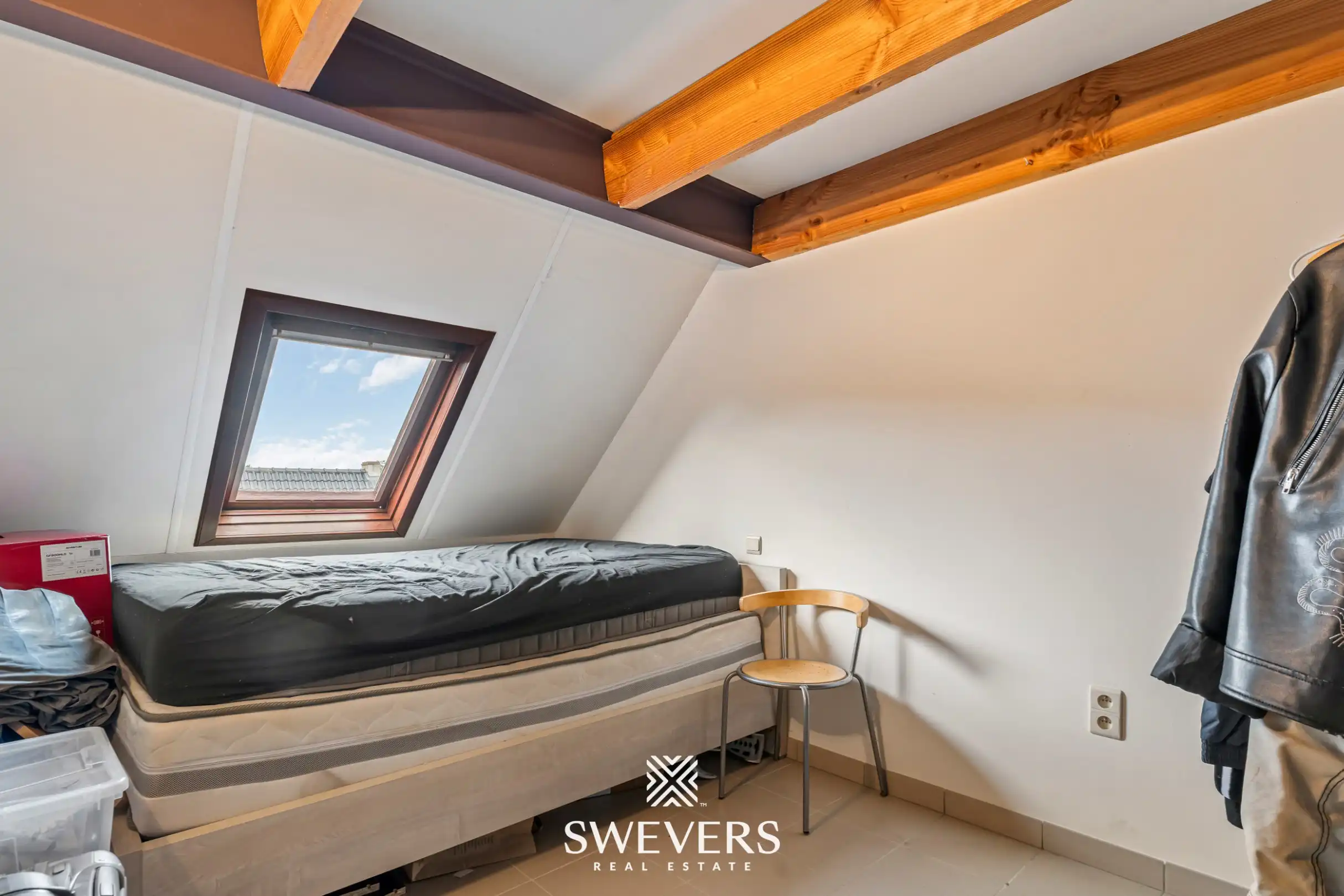 Instapklaar ruim duplex-appartement met 3 slaapkamers op toplocatie foto 23