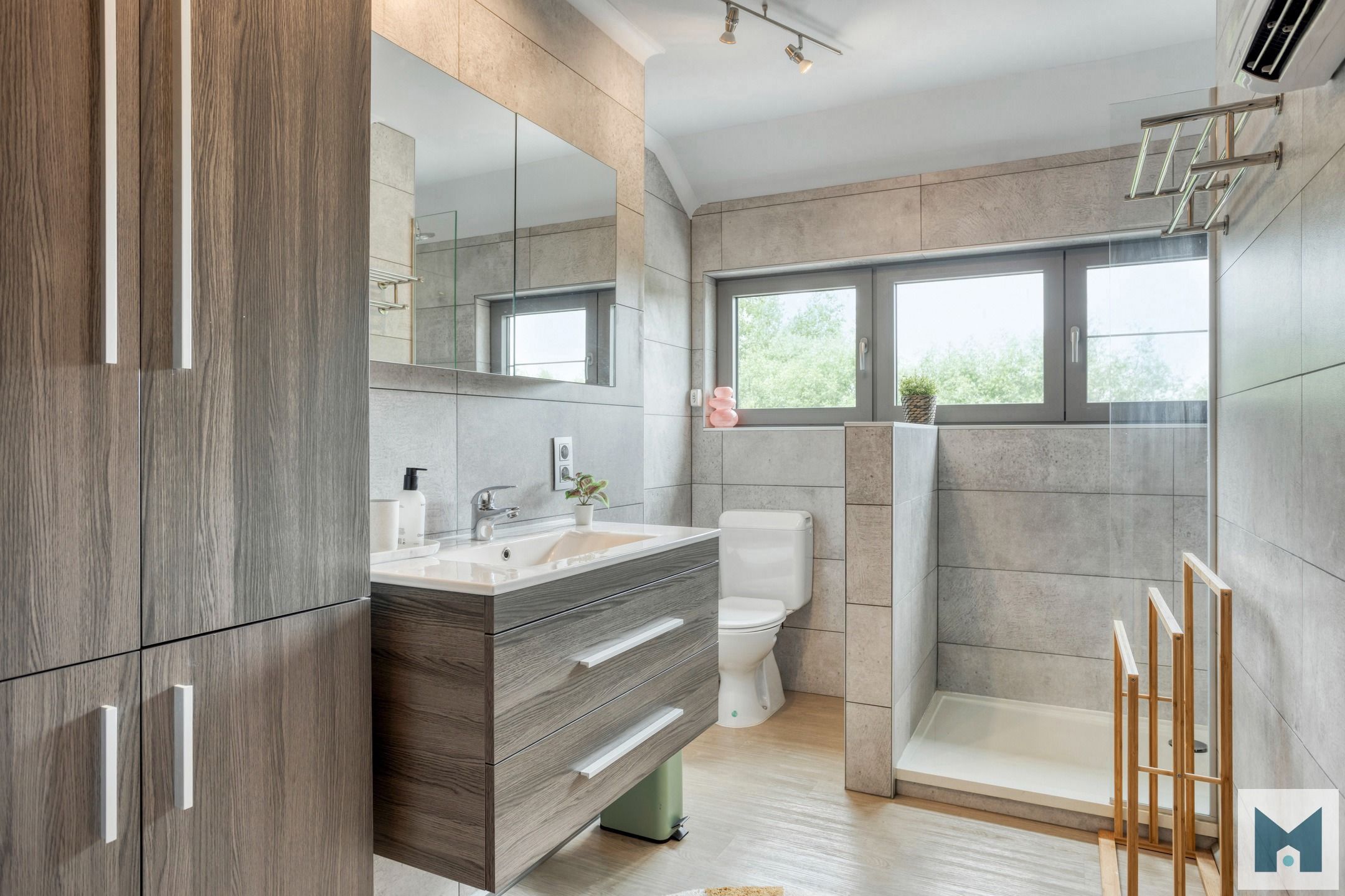 Recente instapklare woning te Oppuurs! foto 19