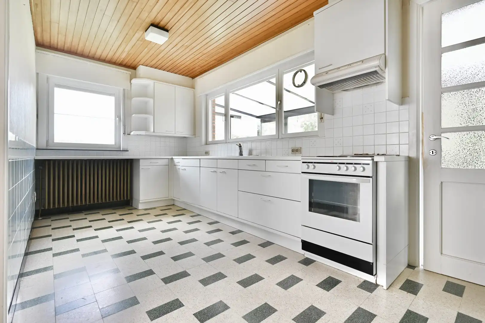 Karaktervolle woning met uitzonderlijke ligging aan het Graafschap foto 6