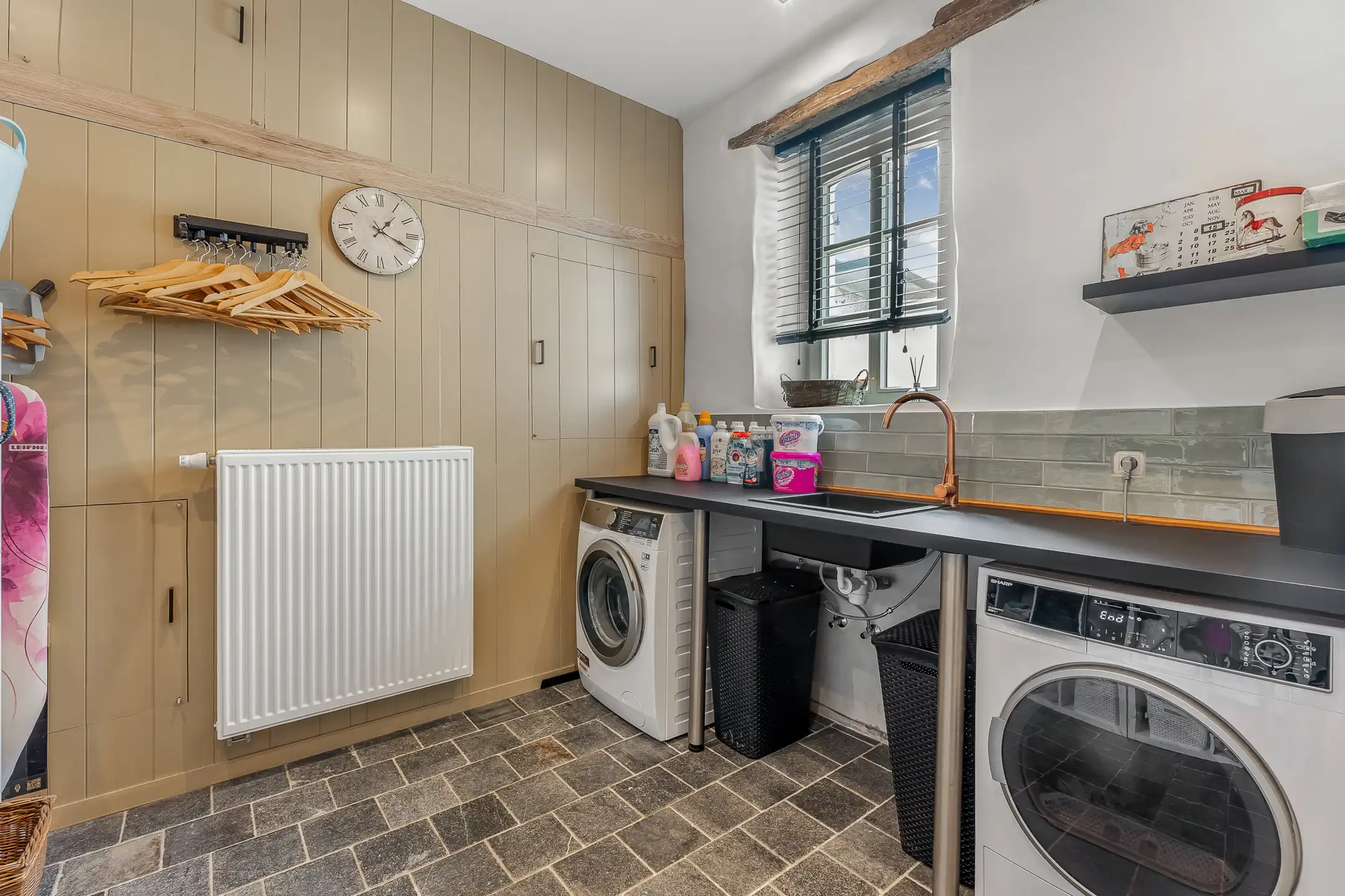 Vierkantshoeve met 3 woningen te Valmeer foto 11