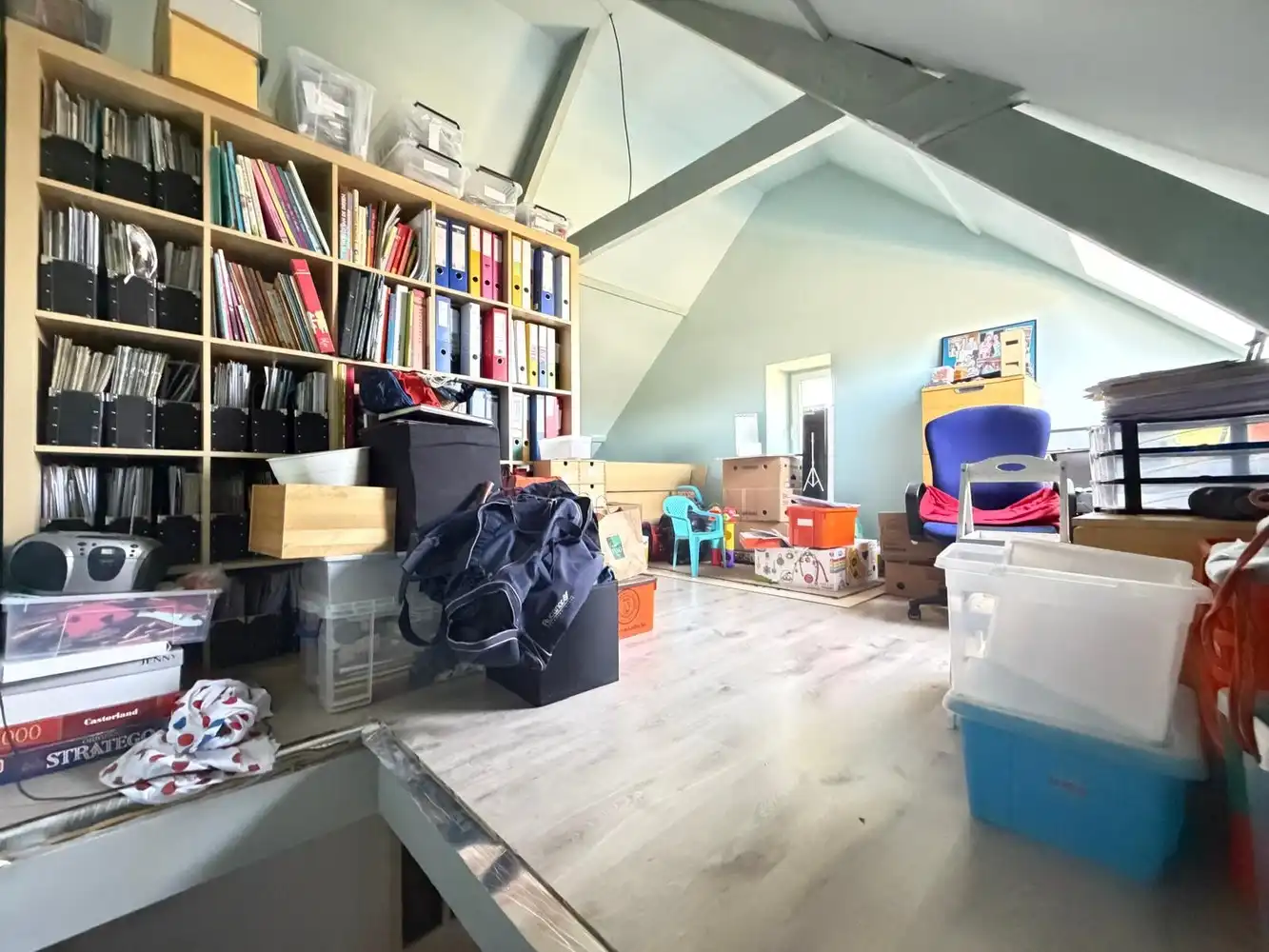 Instapklare woning met 3 slpks. + garage én zonnige tuin foto 8