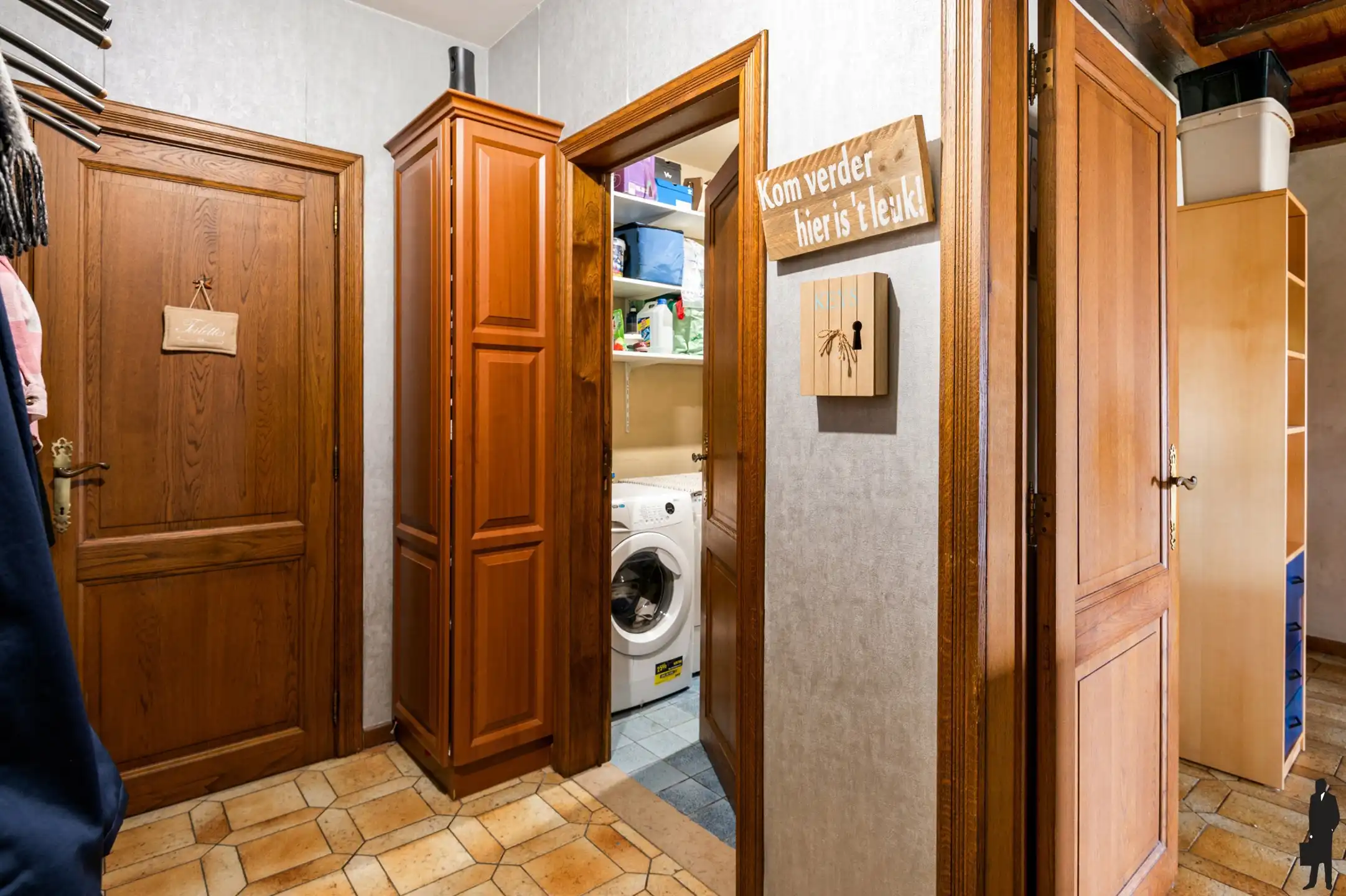 Ruime en karaktervolle duplex met 4 slaapkamers in Duffel foto 3