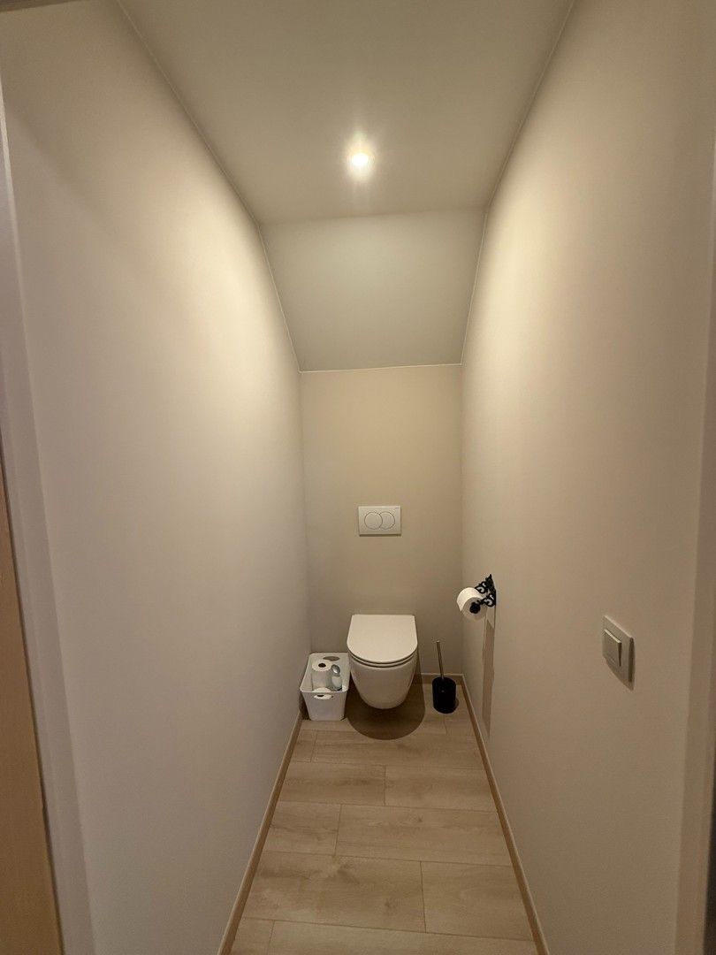 Prachtig instapklare woning met 3 slaapkamers en grote tuin te Leopoldsburg. foto 19