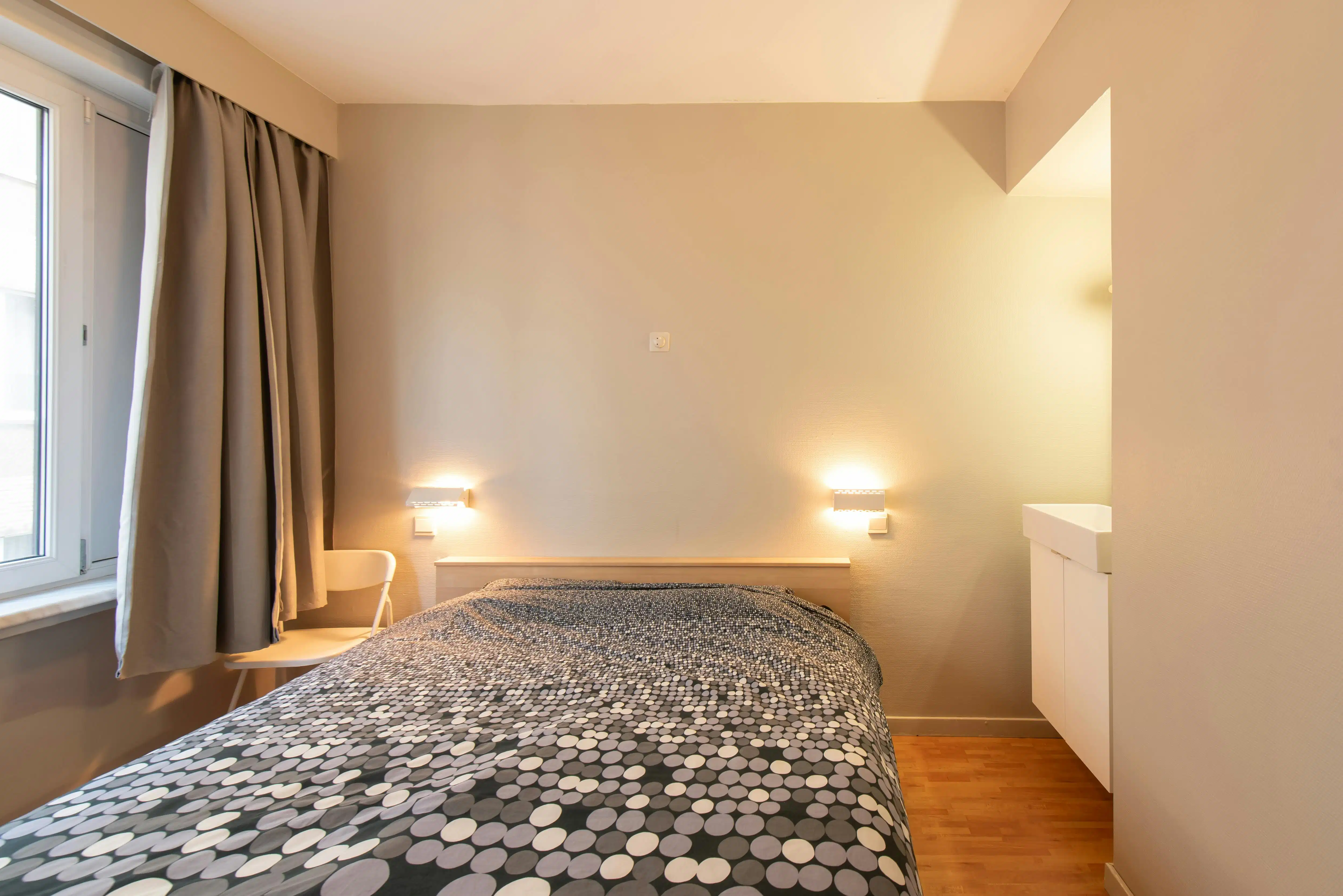 Appartement te koop te centrum Oostende vlakbij zee foto 9