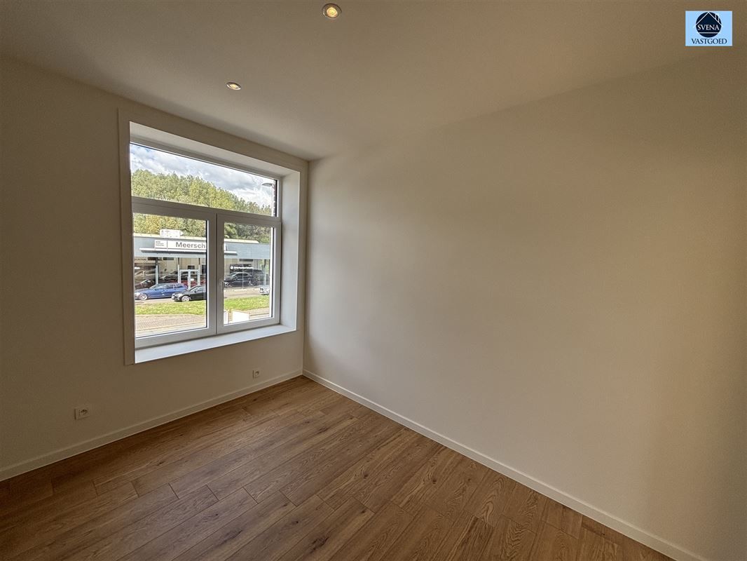 ENERGIEZUINIGE GERENOVEERDE WONING foto 10