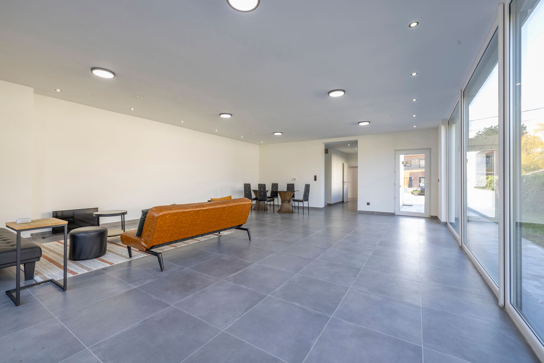 Prachtig vernieuwde woning met bijgebouw en tuin in Heusden foto 3