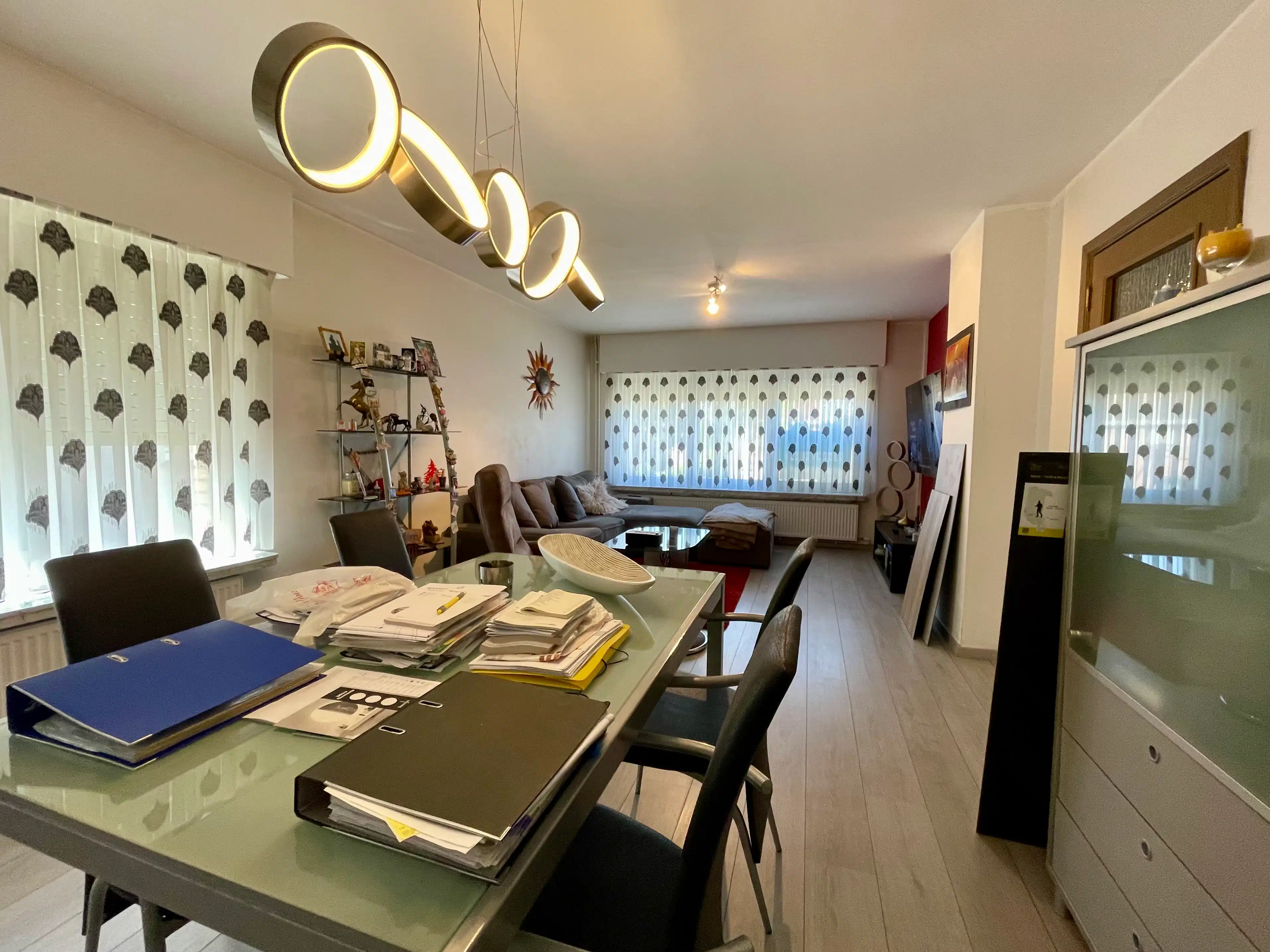 Appartement met twee slaapkamers, terras en garage foto 2