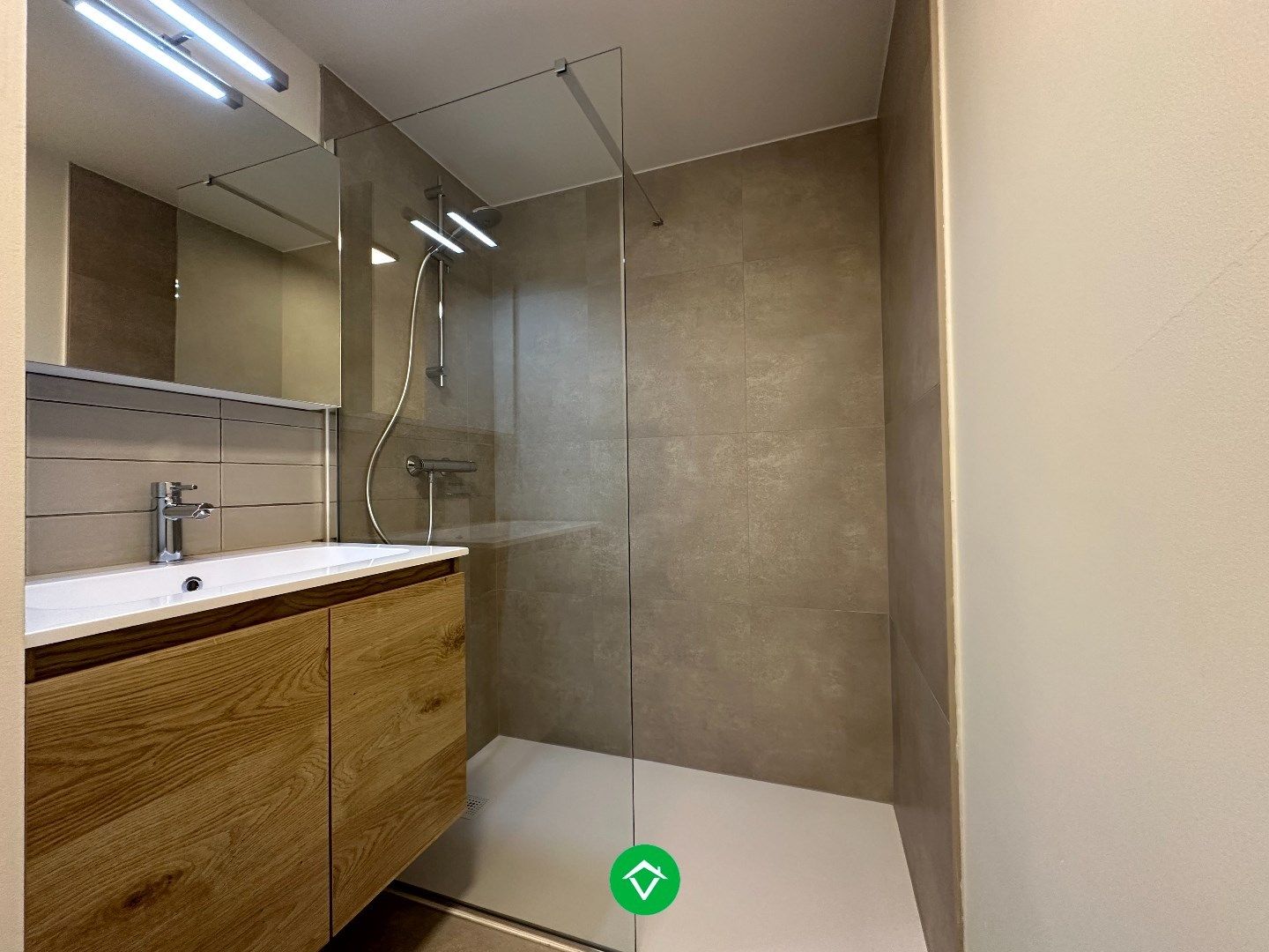 Nieuwbouwappartement te huur met autostandplaats te Diksmuide  foto 19