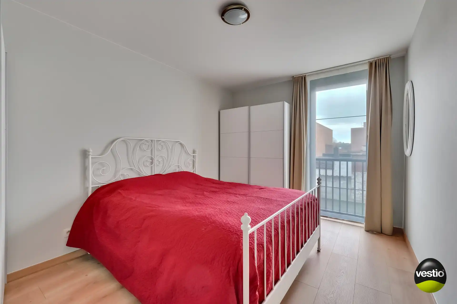 RUIM, MODERN APPARTEMENT 110 M² MET 3 SLAAPKAMERS foto 20