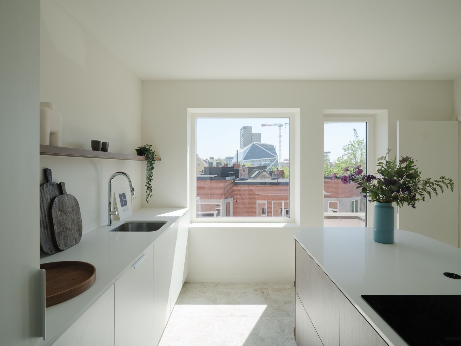 High-end gerenoveerde penthouse op topligging! foto 18
