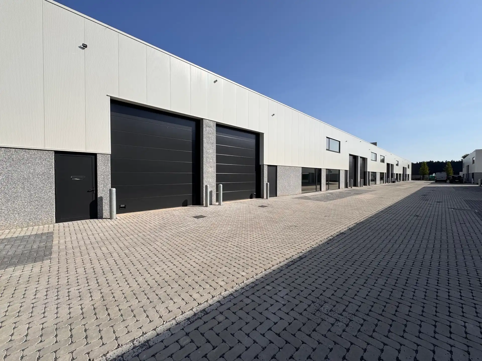Nieuwbouw KMO-units te huur te Kapellen foto 5