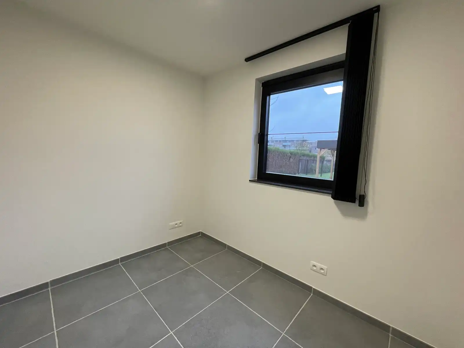 Gelijkvloers 2 slpk BEN appartement in centrum Bree foto 7