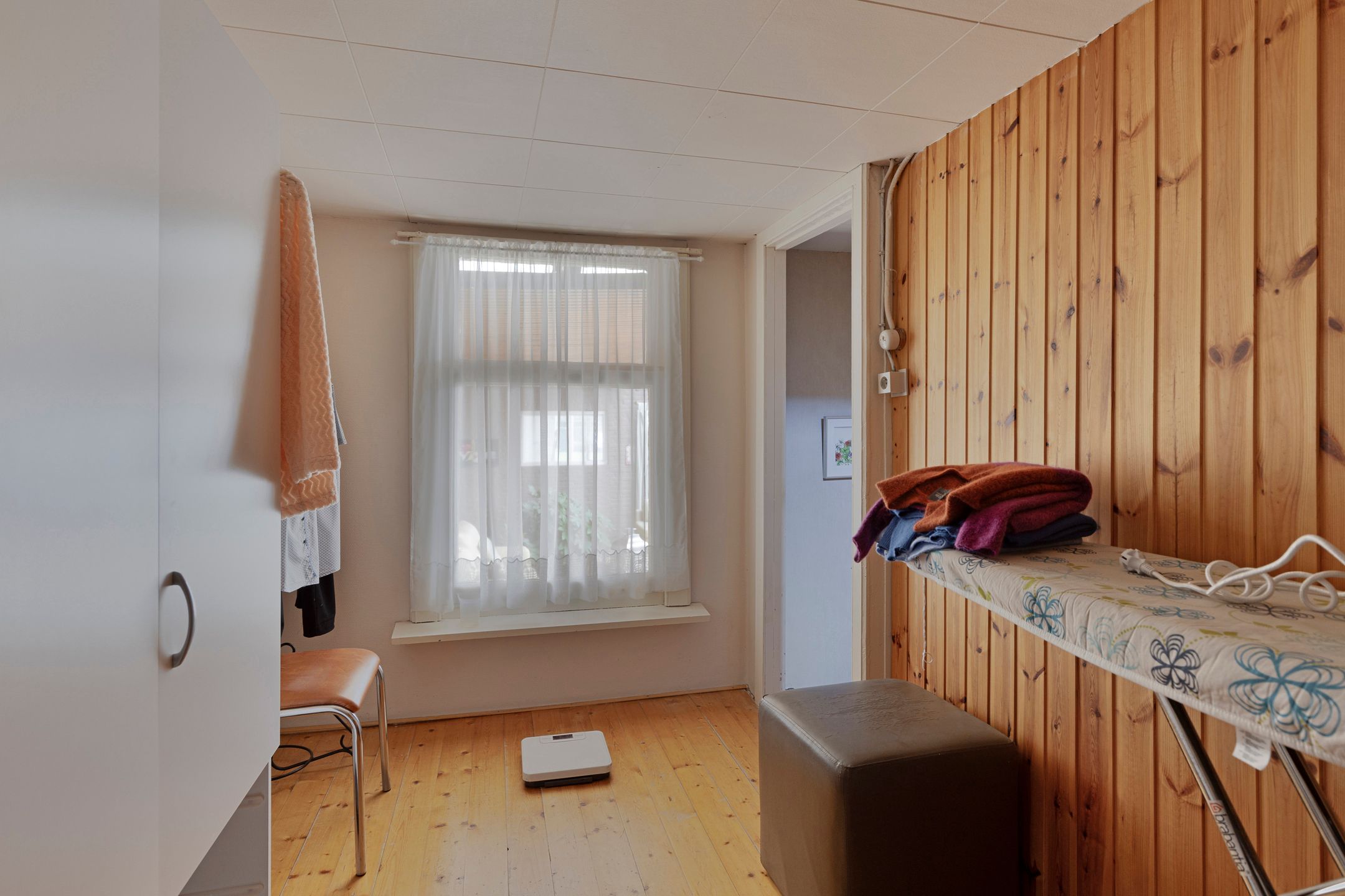 Te renoveren woning met grote garage/werkplaats op 941m² foto 19