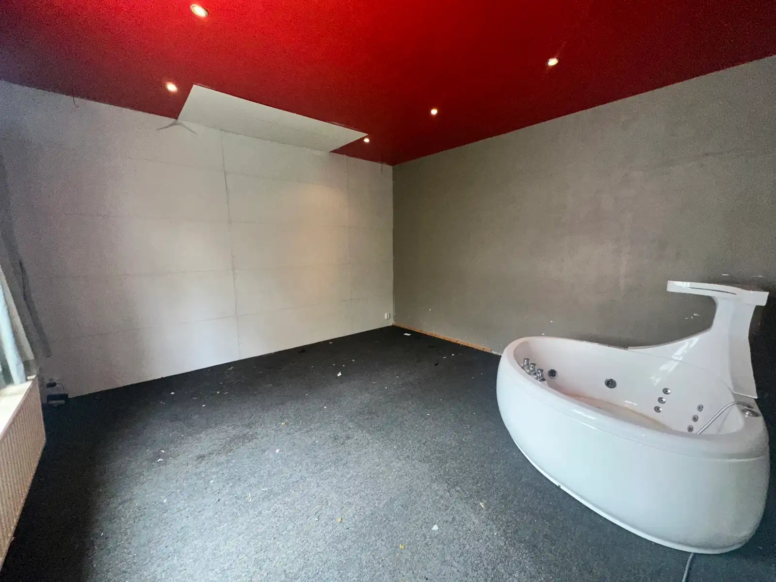 Ruim en veelzijdig pand op toplocatie in het Eilandje foto 13