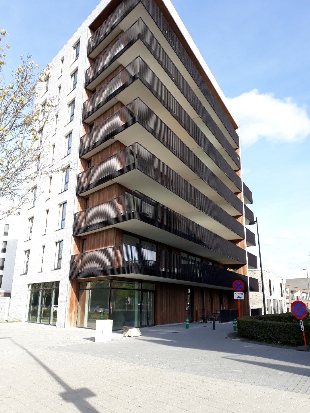 Hoogwaardig afgewerkt appartement met ruim terras foto 26