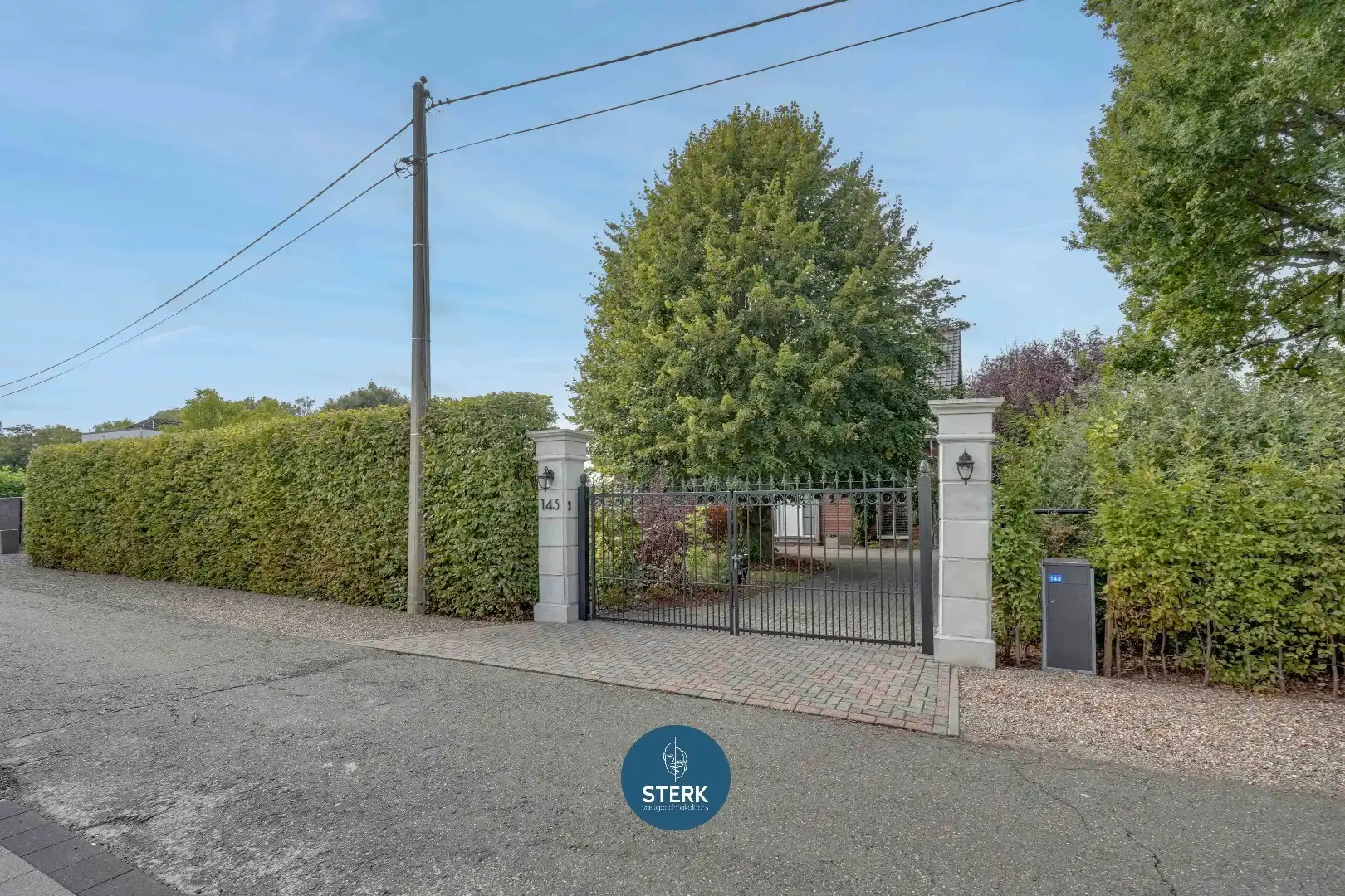 INSTAPKLARE VILLA MET EPC B OP ROYAAL PERCEEL VAN 12A 50CA NABIJ MAASTRICHT !  foto 31