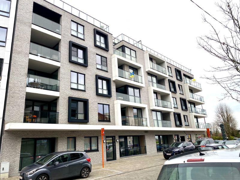 Recent appartement met 2 slaapkamers, 2 terrassen en ondergrondse autostandplaats foto 2