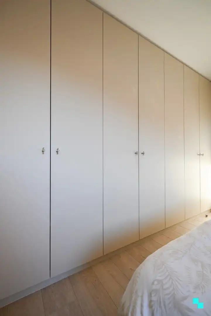 Piekfijn  afgewerkte handelsruimte met bovenliggend appartement te Kachtem foto 30