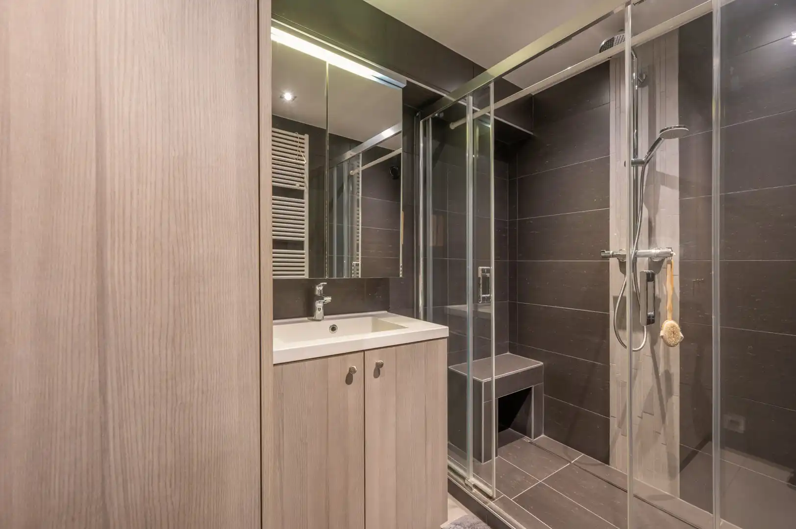 Woonappartement gelegen aan de zonnekant in verzorgde residentie foto 9