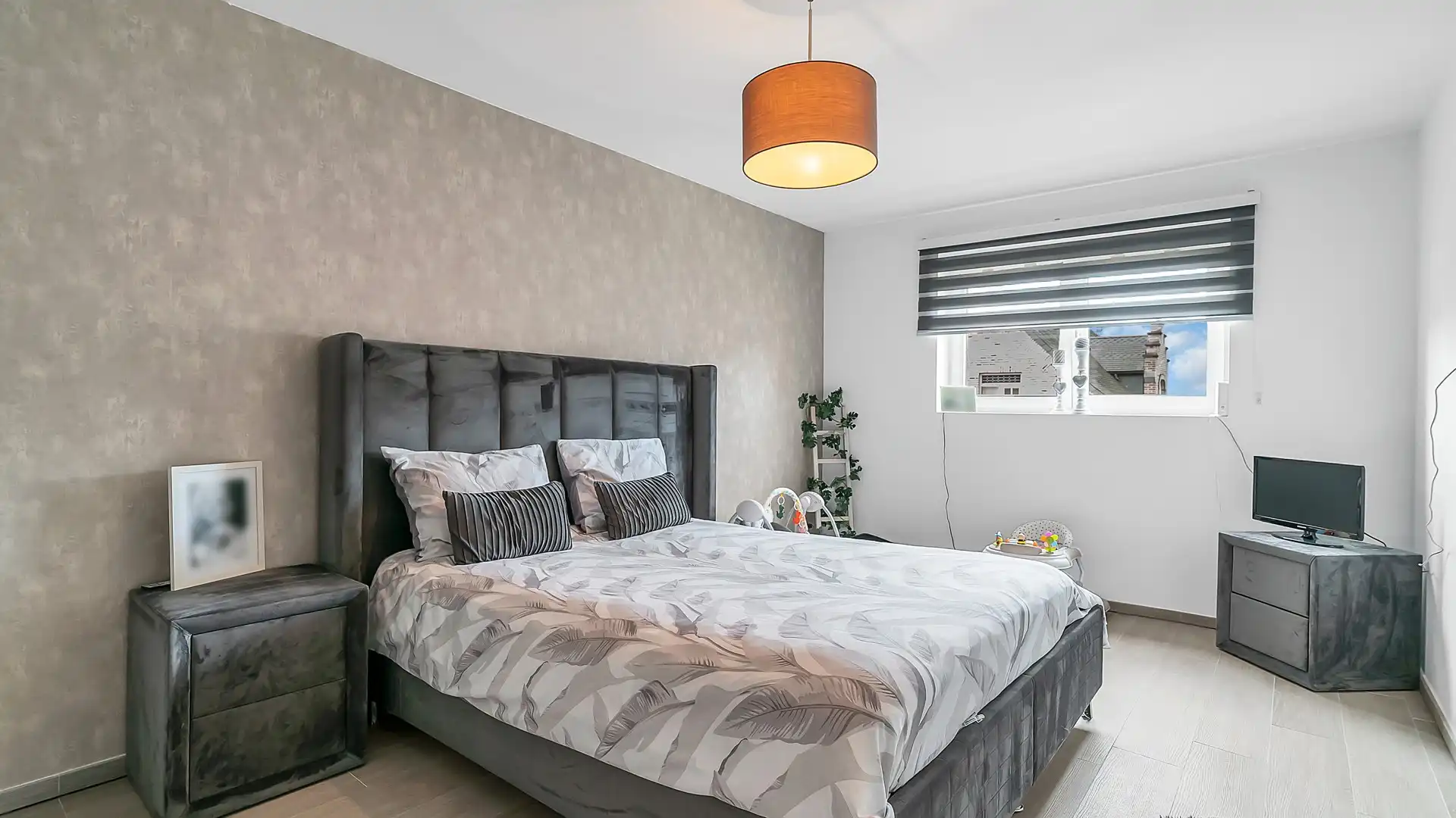Ruime en energiezuinige nieuwbouwwoning met 5 slaapkamers, zonnige tuin en dubbele garage in Maasmechelen foto 7