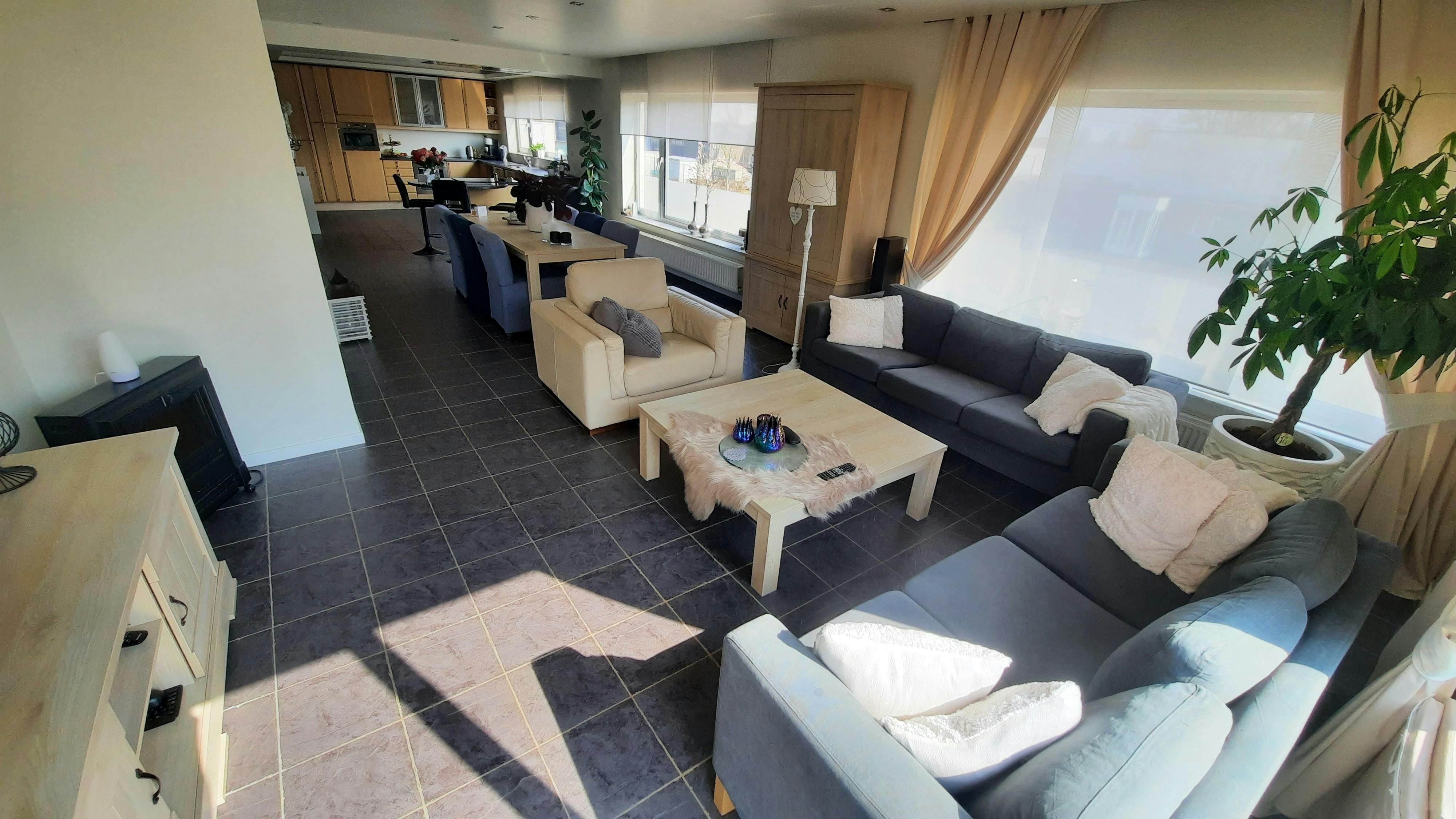 Industriegebouw met conciërge-appartement op 34a 60ca in Maaseik te koop foto 14