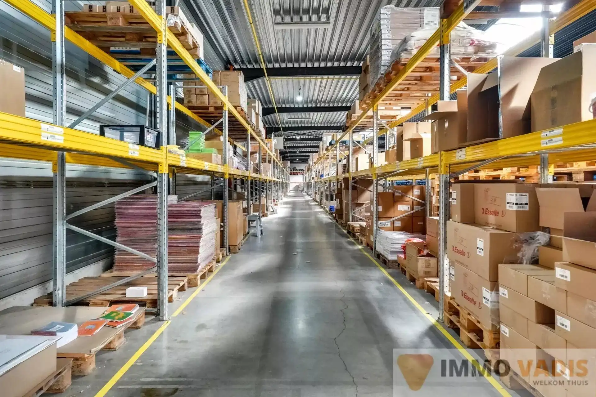 Industrieel gebouw op strategische locatie foto 9