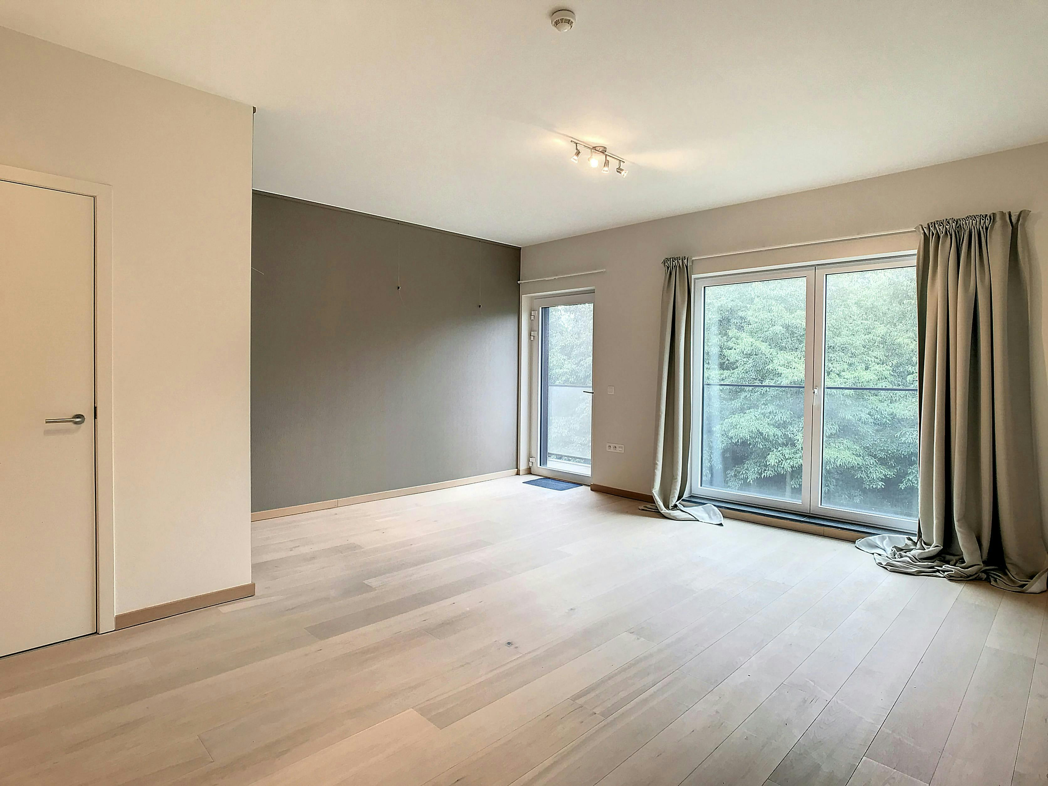 Serviceflat met 1 slaapkamer in Oudenaarde te koop!  foto 7