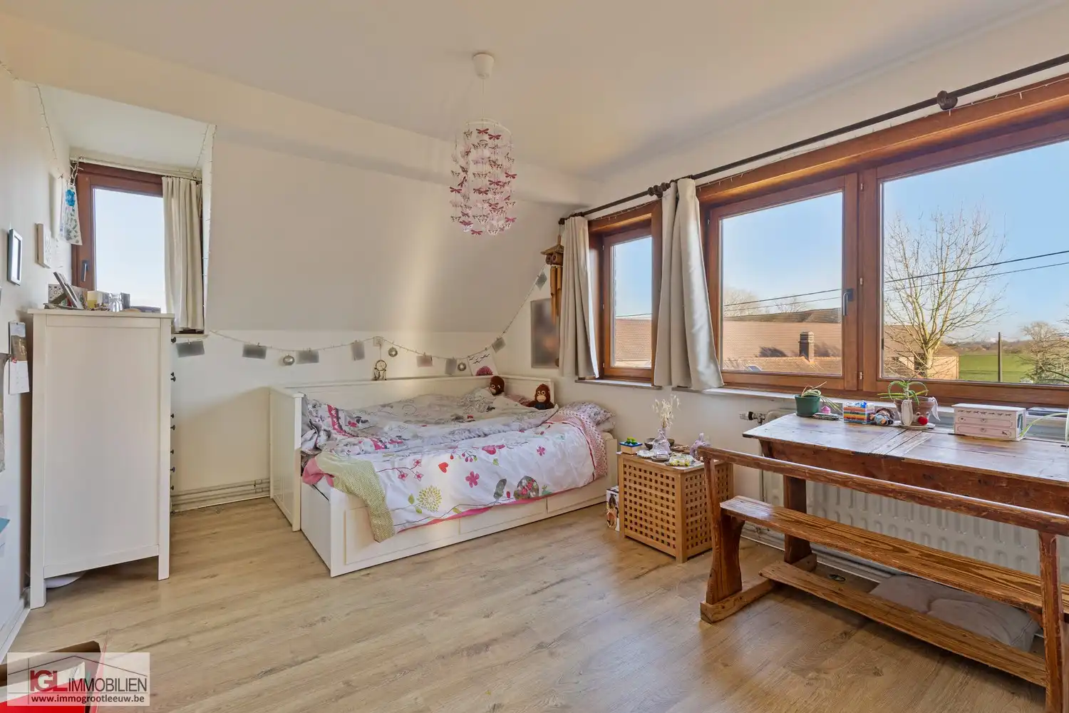 Alleenstaande woning met atelier en zuidgerichte tuin in Vlezenbeek foto 11