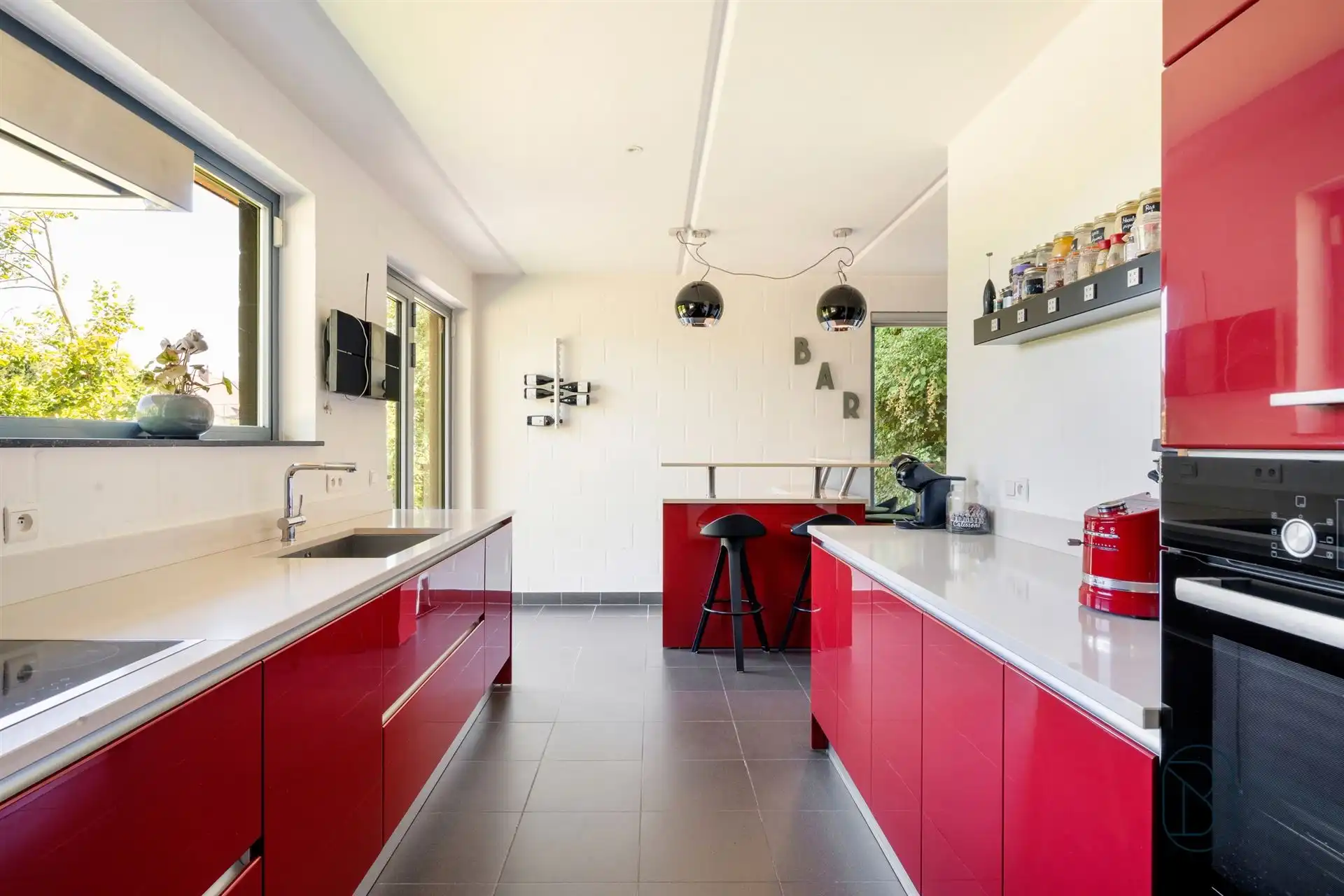 Instapklare mooie villa met 3 slk.  foto 14