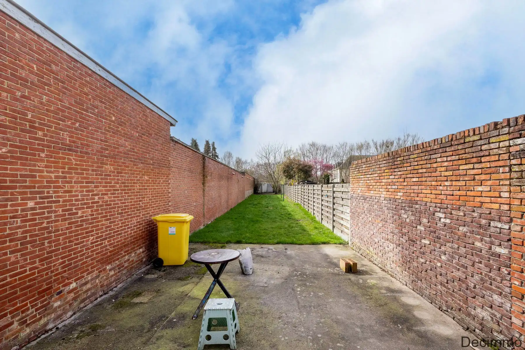 Te renoveren woning met diepe tuin te Mol-Centrum foto 4