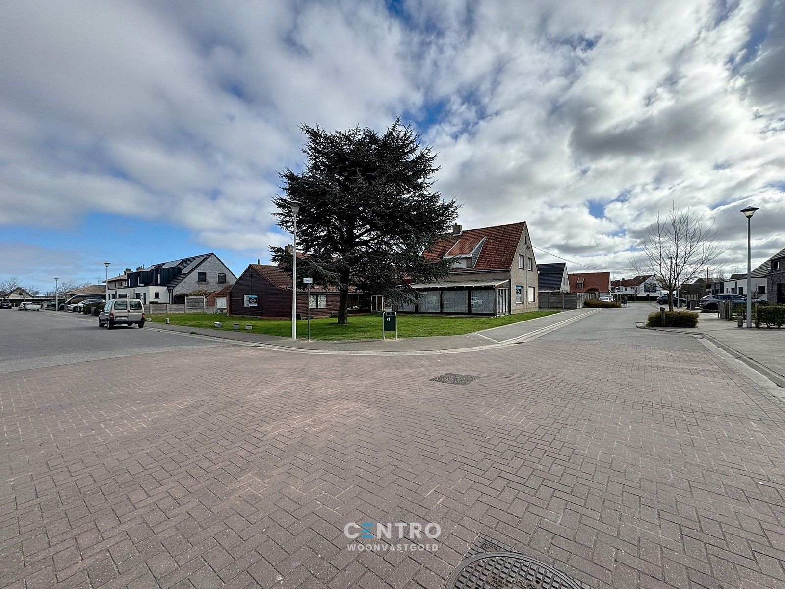Projectgrond ( 1.260m2) geschikt voor woningbouw te Bredene! foto 2