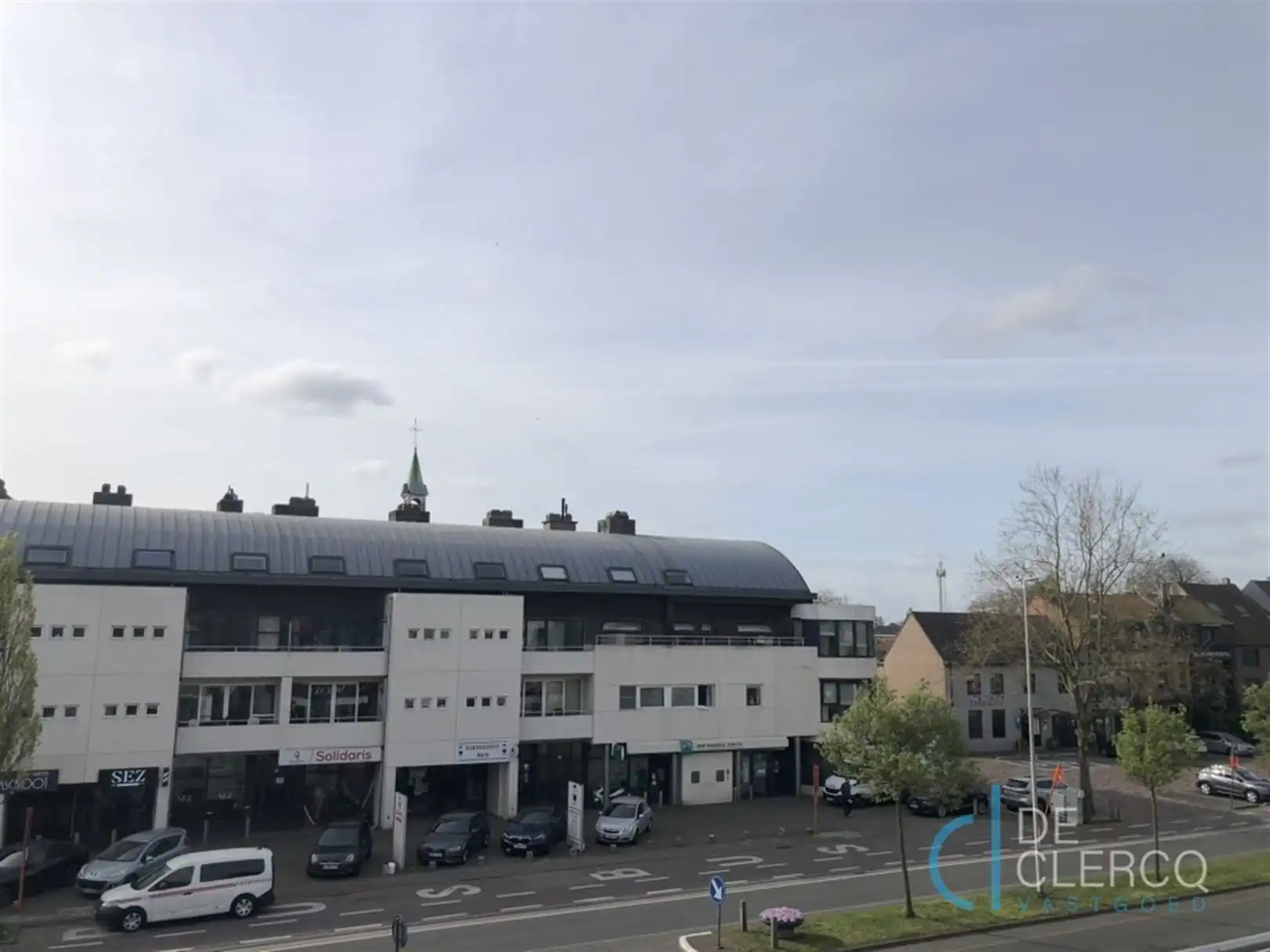 Toffe studio TE HUUR in het centrum van Lochristi! foto 11