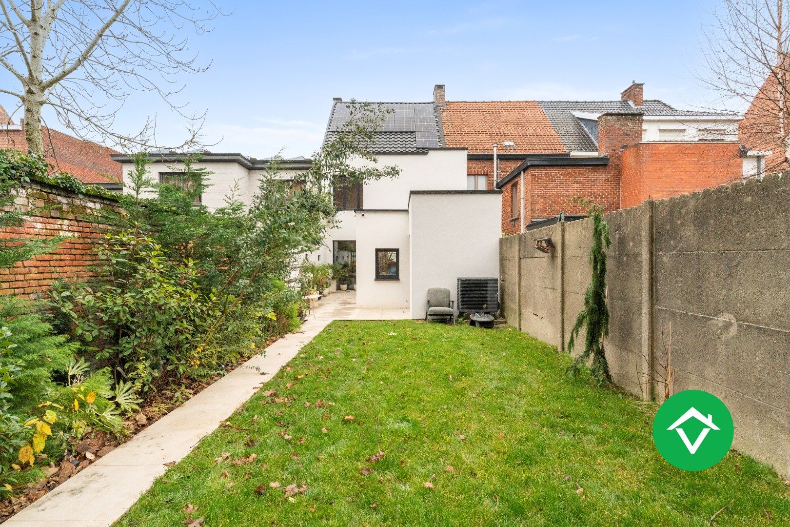 Hoog gerenoveerde woning met tuin en 4 slaapkamers te Roeselare foto 15