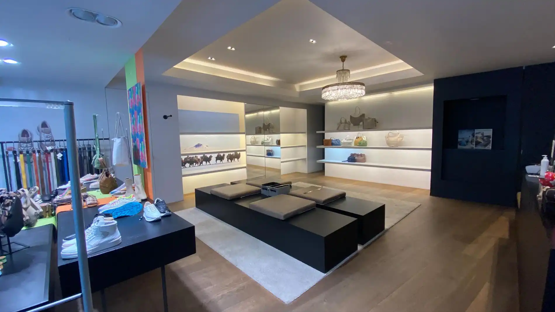 Top gelegen instapklaar handelspand te Lokeren - Kerkstraat foto 14