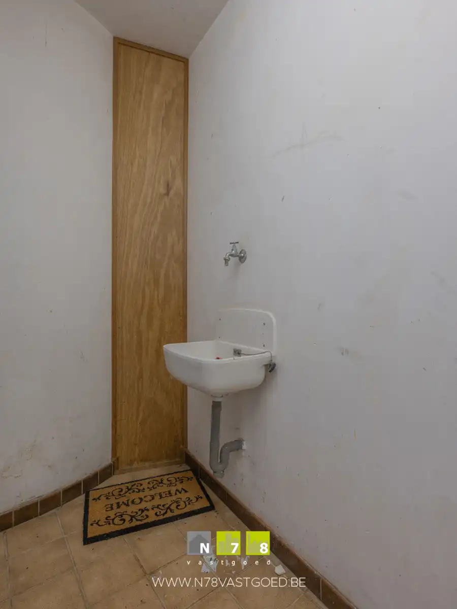 Commerciële ruimte te huur foto 17