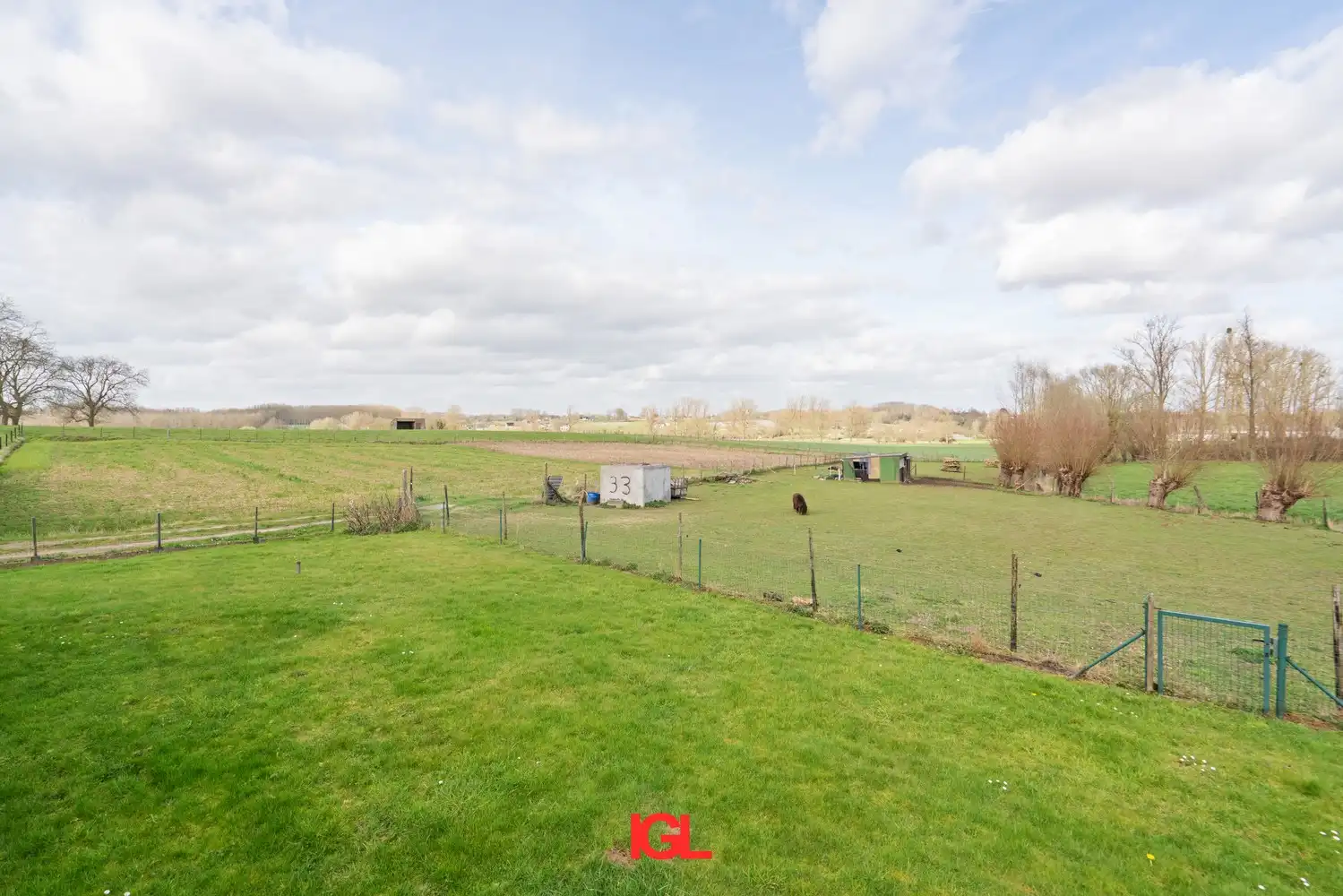 Ruime Villa op 45a65ca grond foto 26