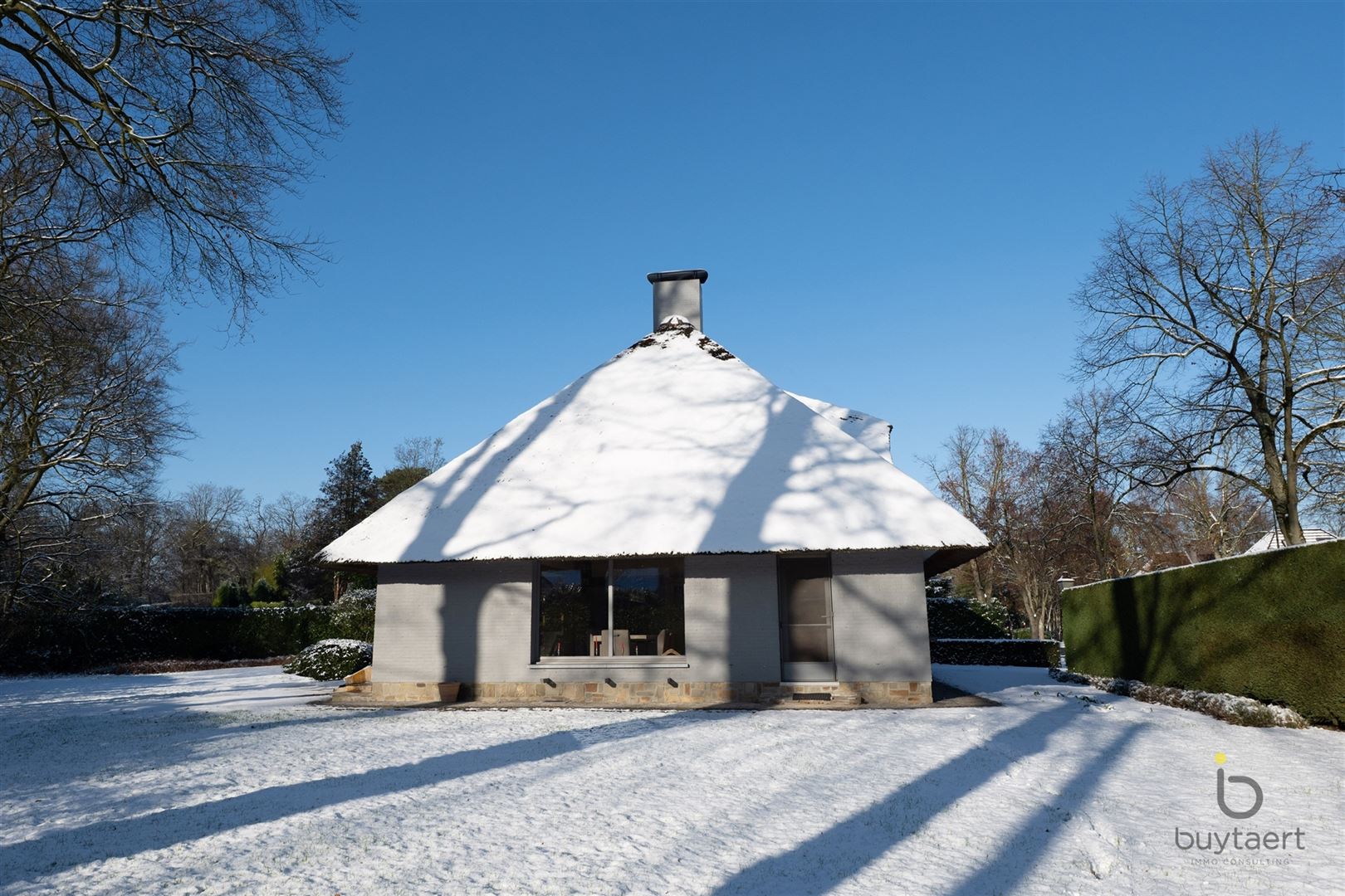 Villa met praktijk of  kangoeroewoning en Zuid - West tuin. foto 45