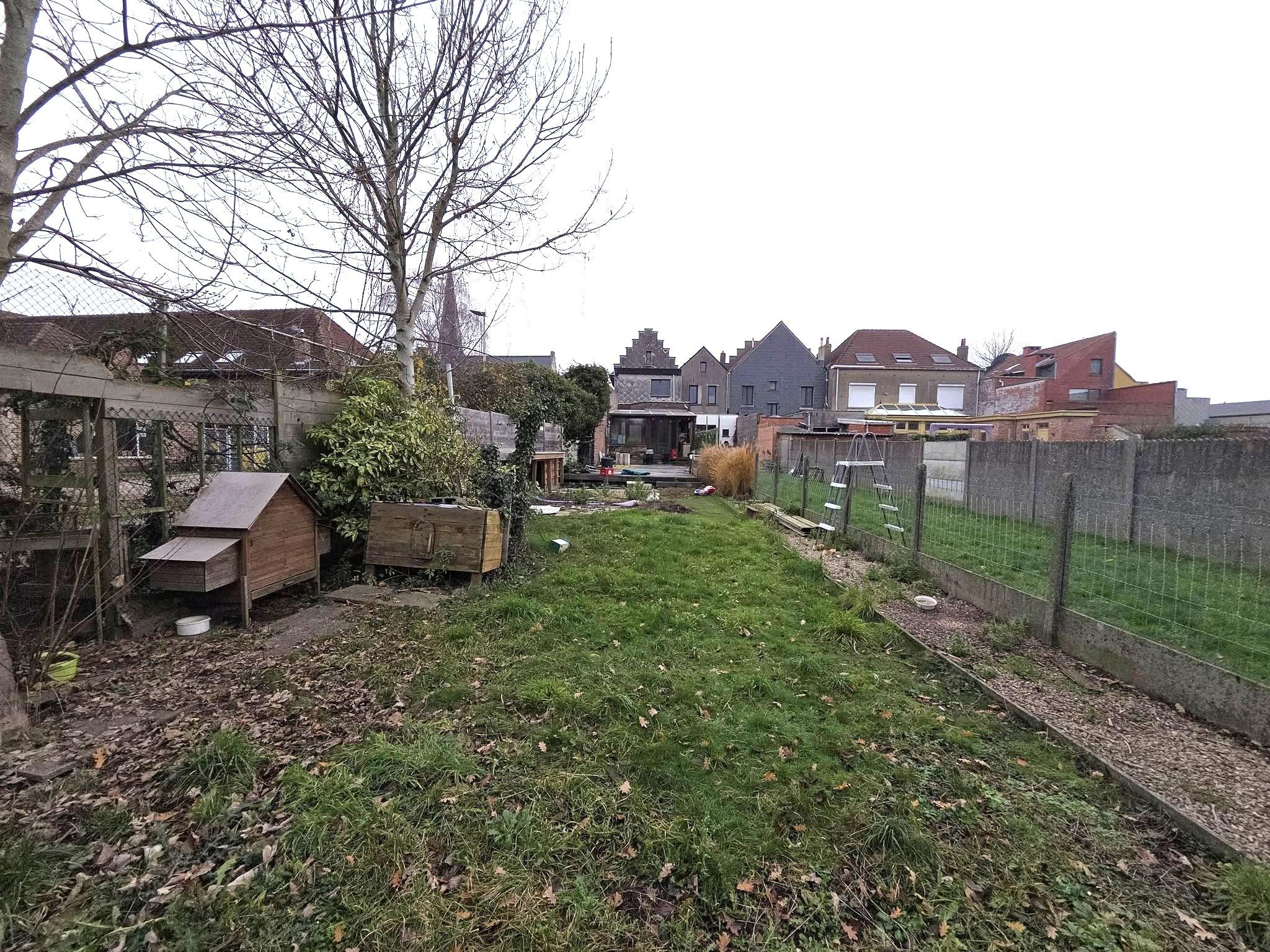 Half open bebouwing...op 't Pleintje in Perk... foto 21