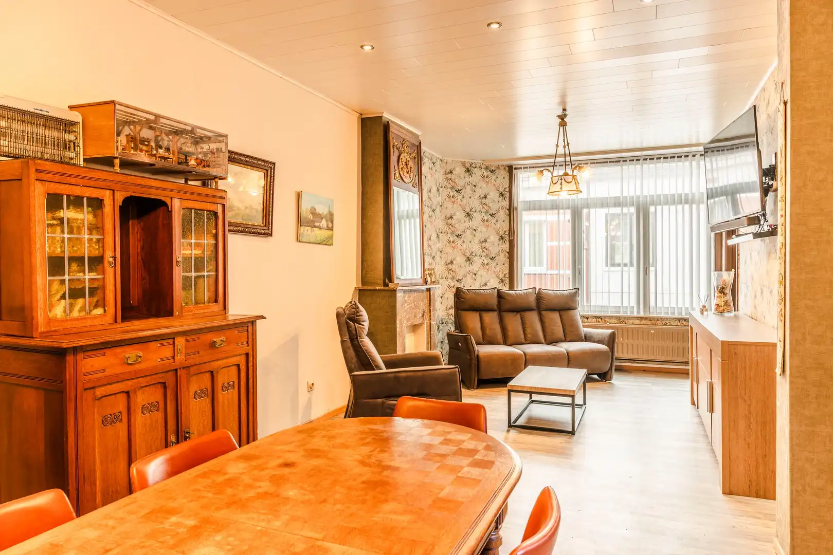 Op te frissen Belétage woning in rustige wijk foto 4