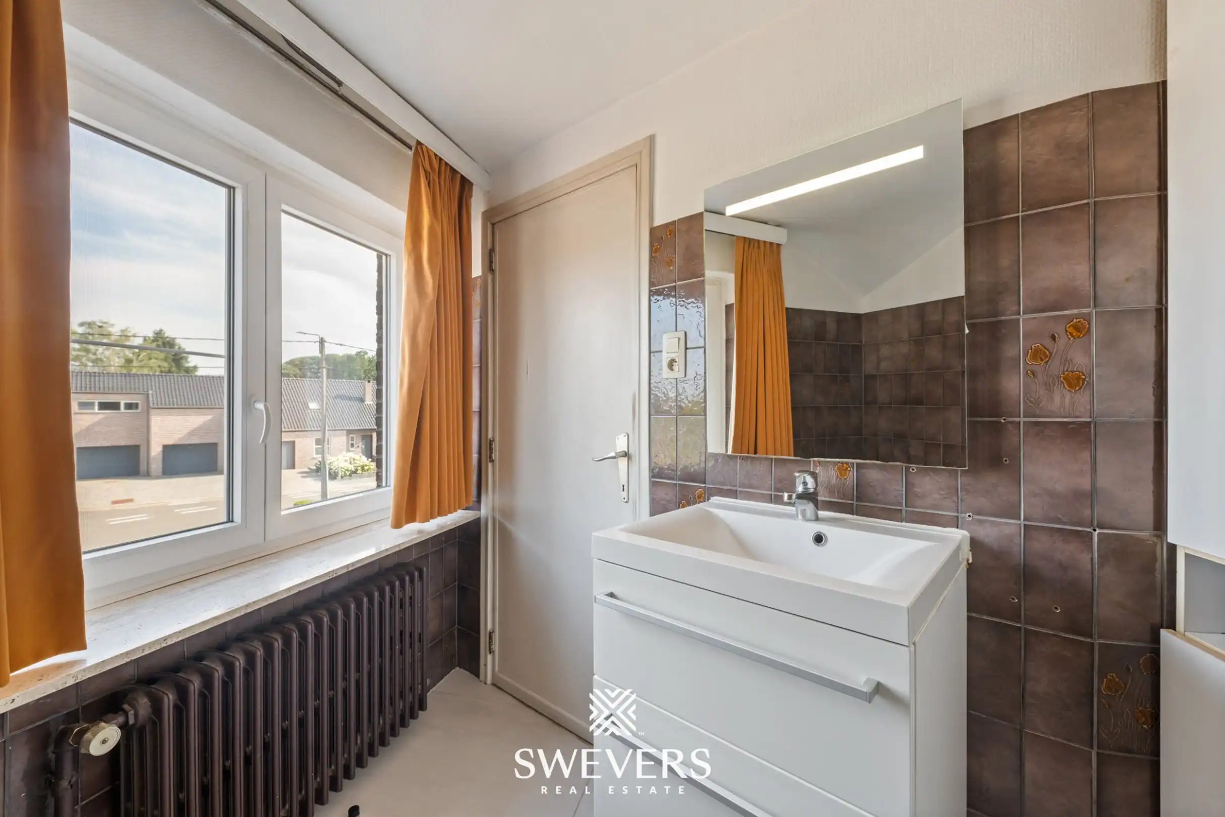 Authentieke charmante woning met minstens 3 slaapkamers te Paal foto 23